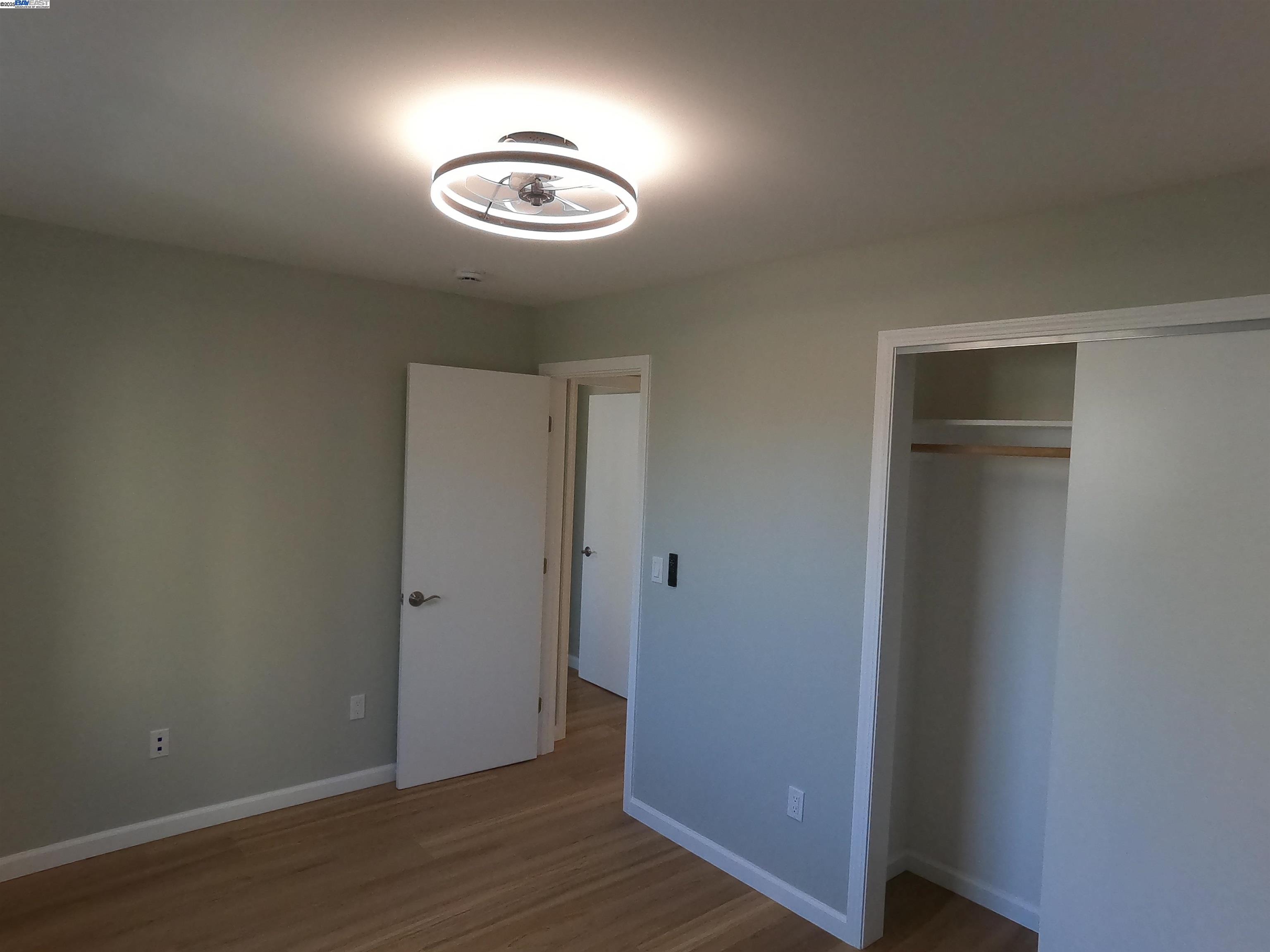 Detail Gallery Image 19 of 21 For 718 Foothill Blvd, Oakland,  CA 94606 - 3 Beds | 1/1 Baths