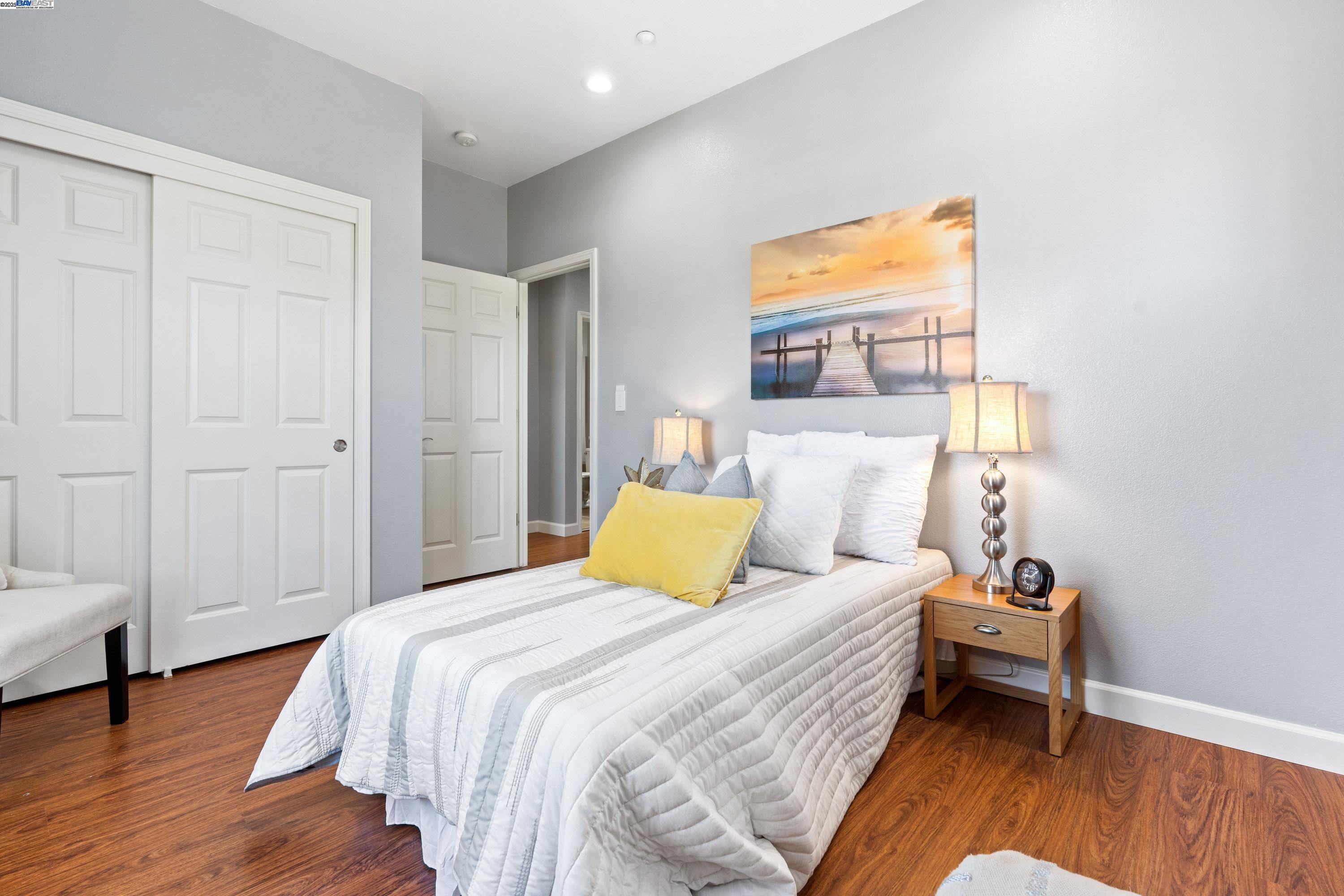 Detail Gallery Image 25 of 52 For 132 Maple Ln, East Palo Alto,  CA 94303 - 4 Beds | 2/1 Baths
