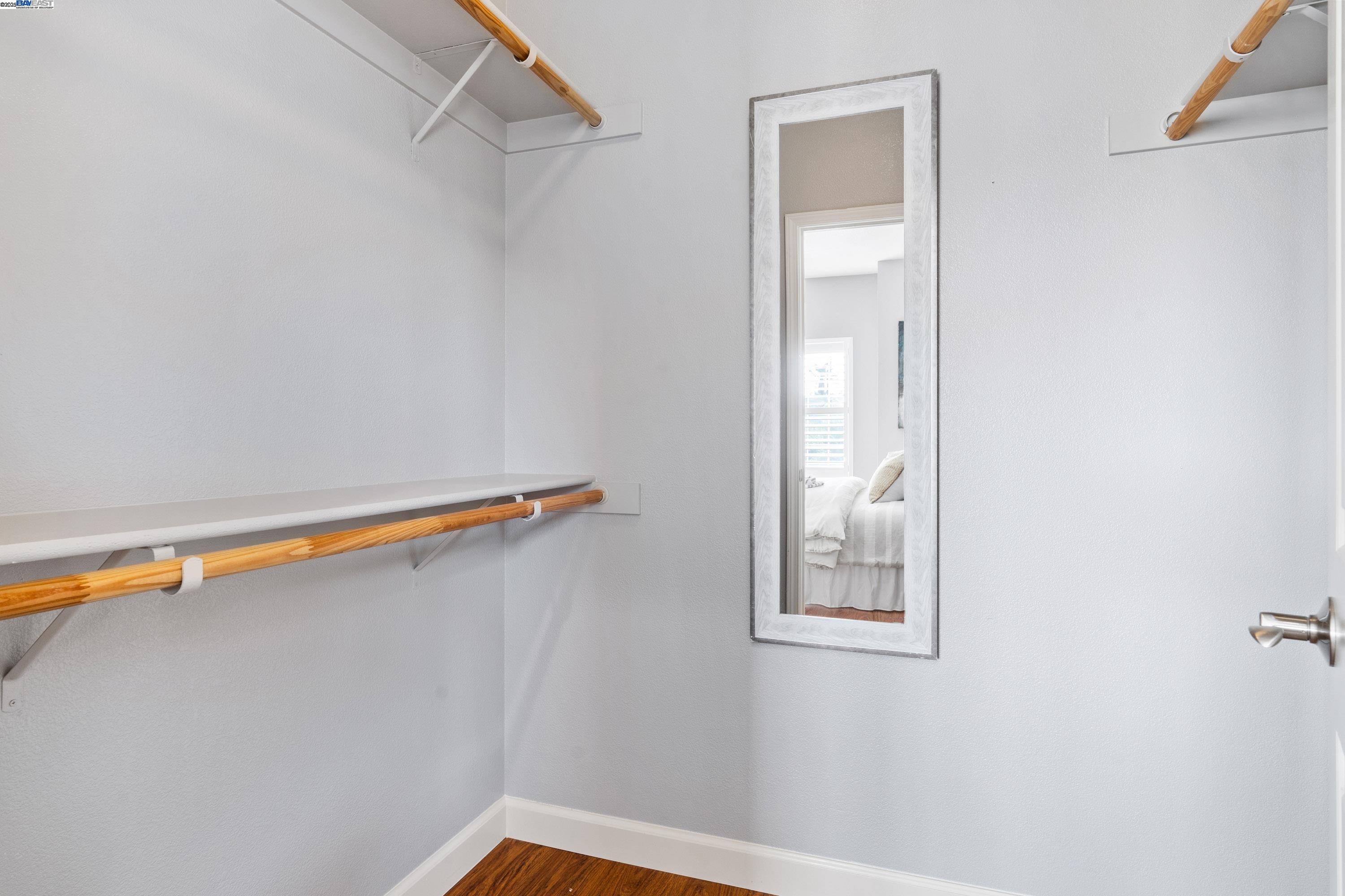 Detail Gallery Image 40 of 52 For 132 Maple Ln, East Palo Alto,  CA 94303 - 4 Beds | 2/1 Baths