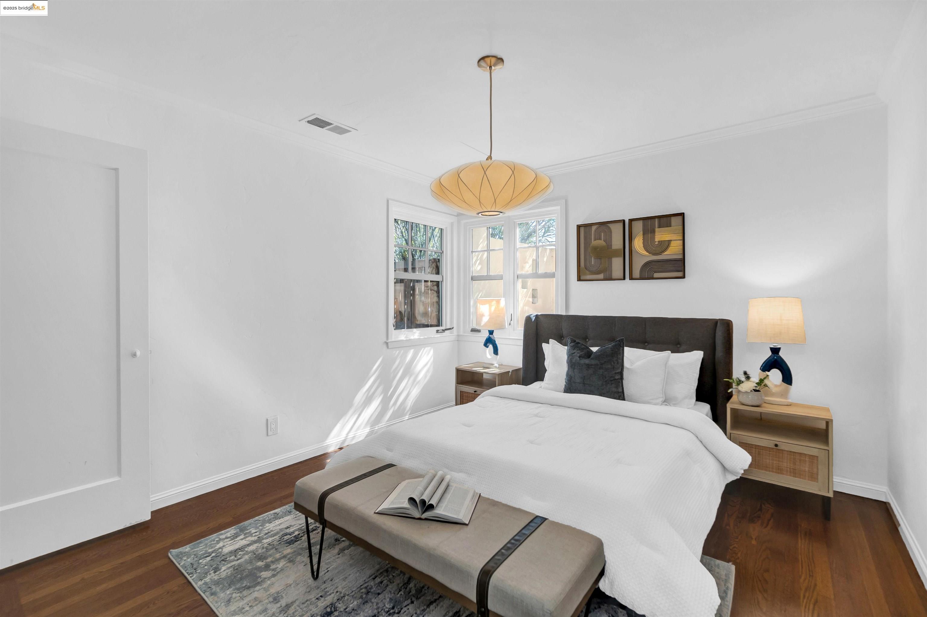 Detail Gallery Image 22 of 35 For 412 Pepper Ave, Palo Alto,  CA 94306 - 2 Beds | 1 Baths
