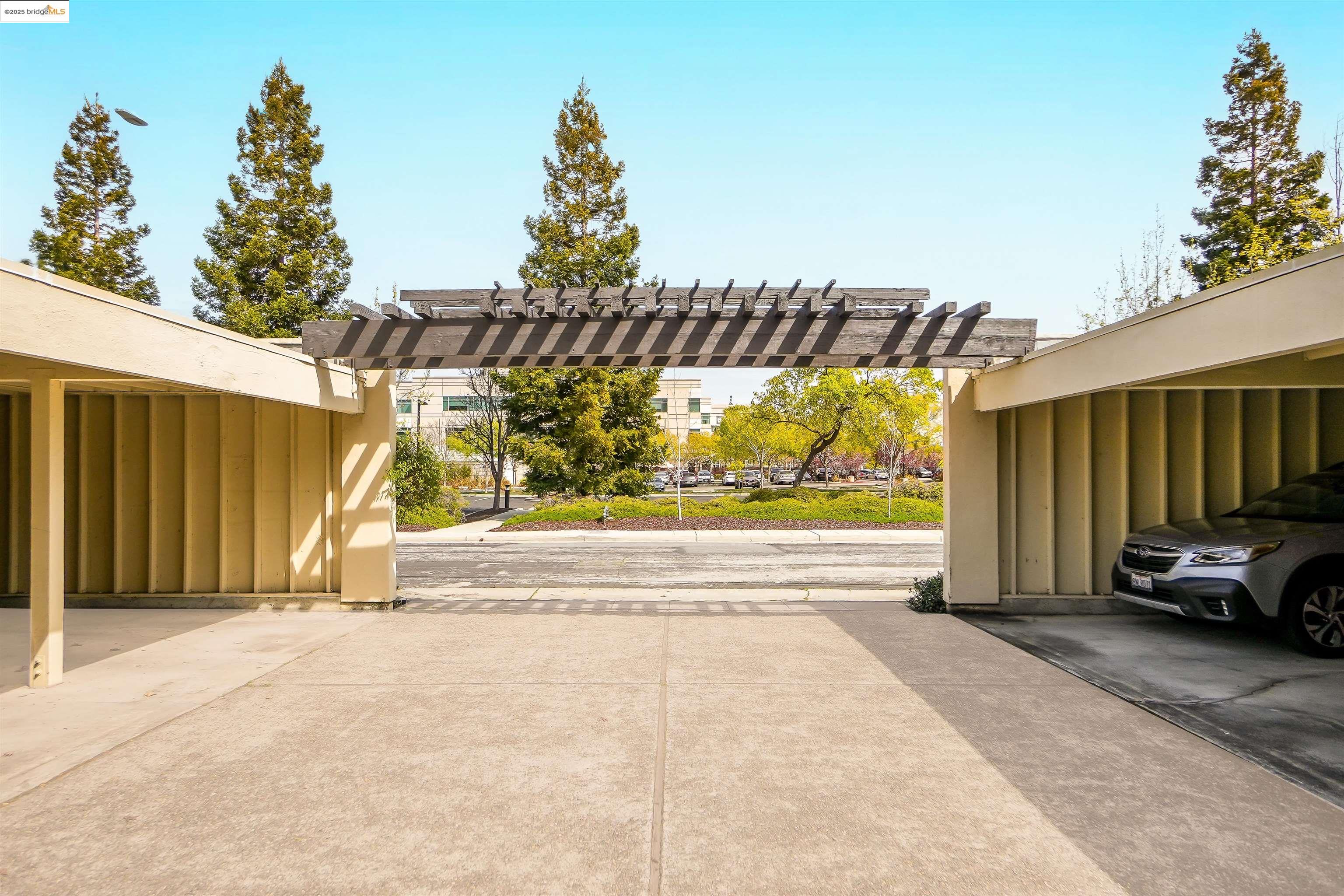 Detail Gallery Image 30 of 35 For 412 Pepper Ave, Palo Alto,  CA 94306 - 2 Beds | 1 Baths
