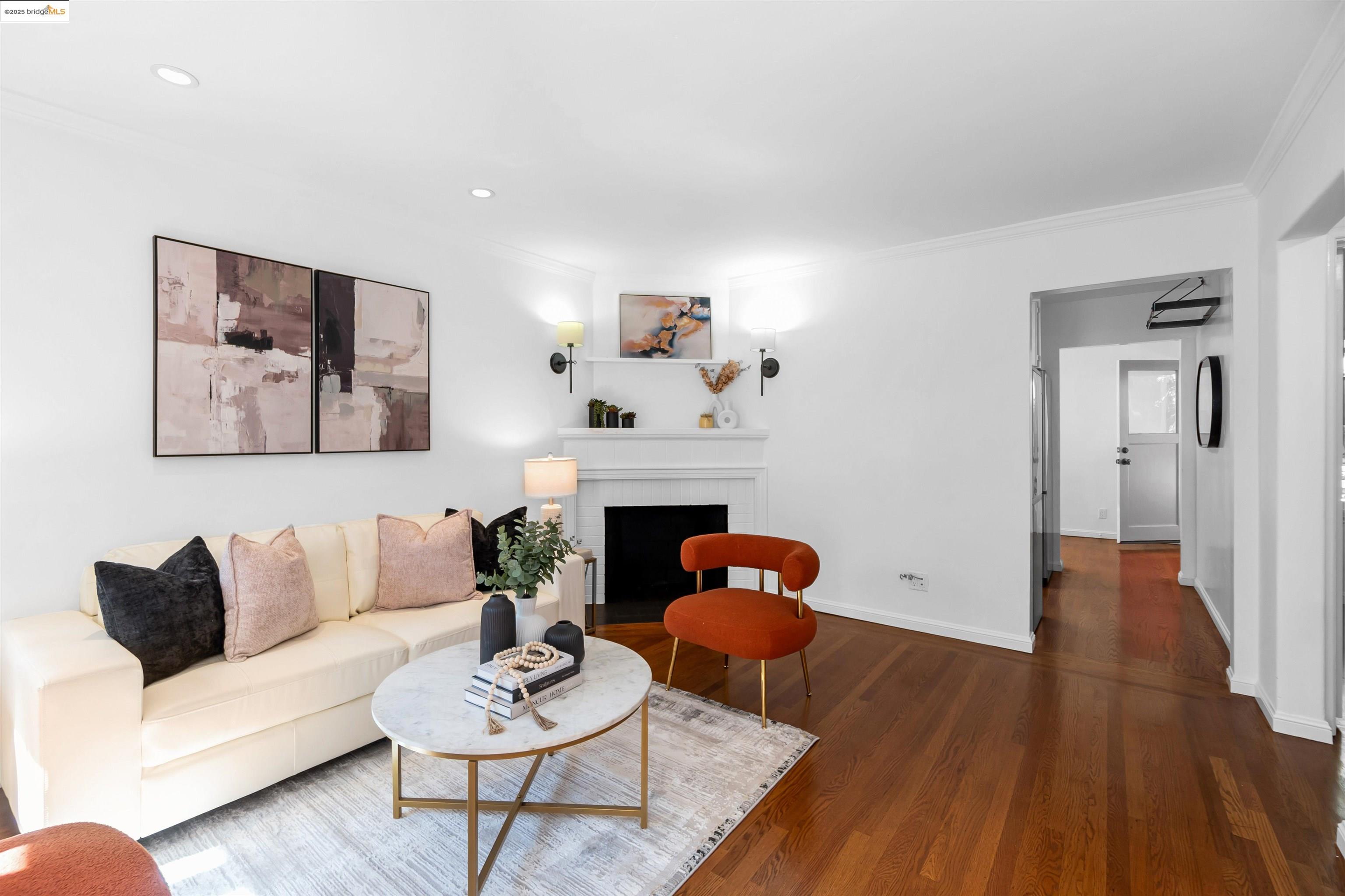 Detail Gallery Image 5 of 35 For 412 Pepper Ave, Palo Alto,  CA 94306 - 2 Beds | 1 Baths