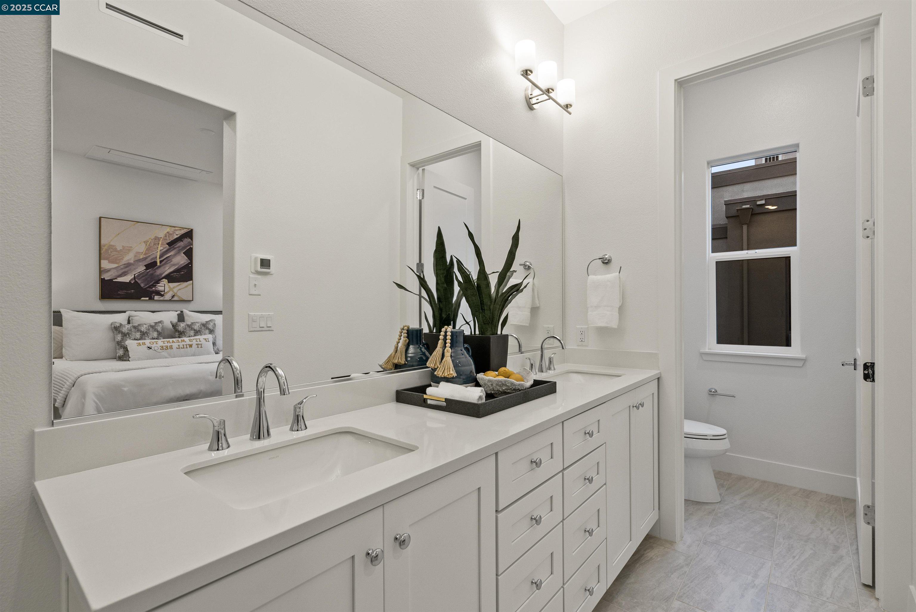 Detail Gallery Image 13 of 34 For 302 Stone Pine Terrace #4,  Sunnyvale,  CA 94086 - 4 Beds | 4 Baths