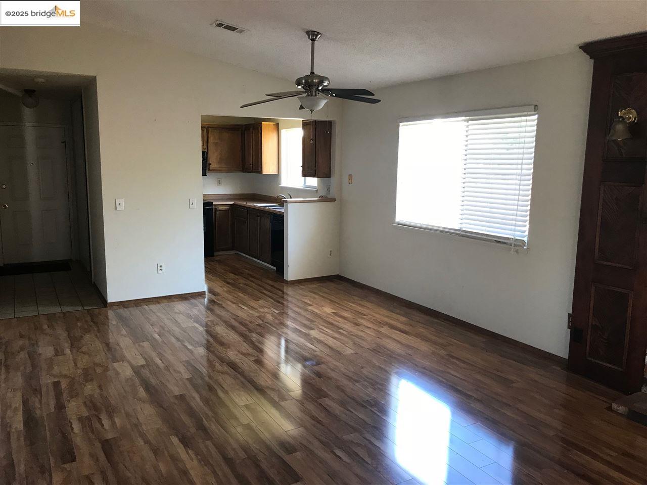 Detail Gallery Image 11 of 17 For 353 Hazelnut Ln, Oakley,  CA 94561 - 2 Beds | 1 Baths