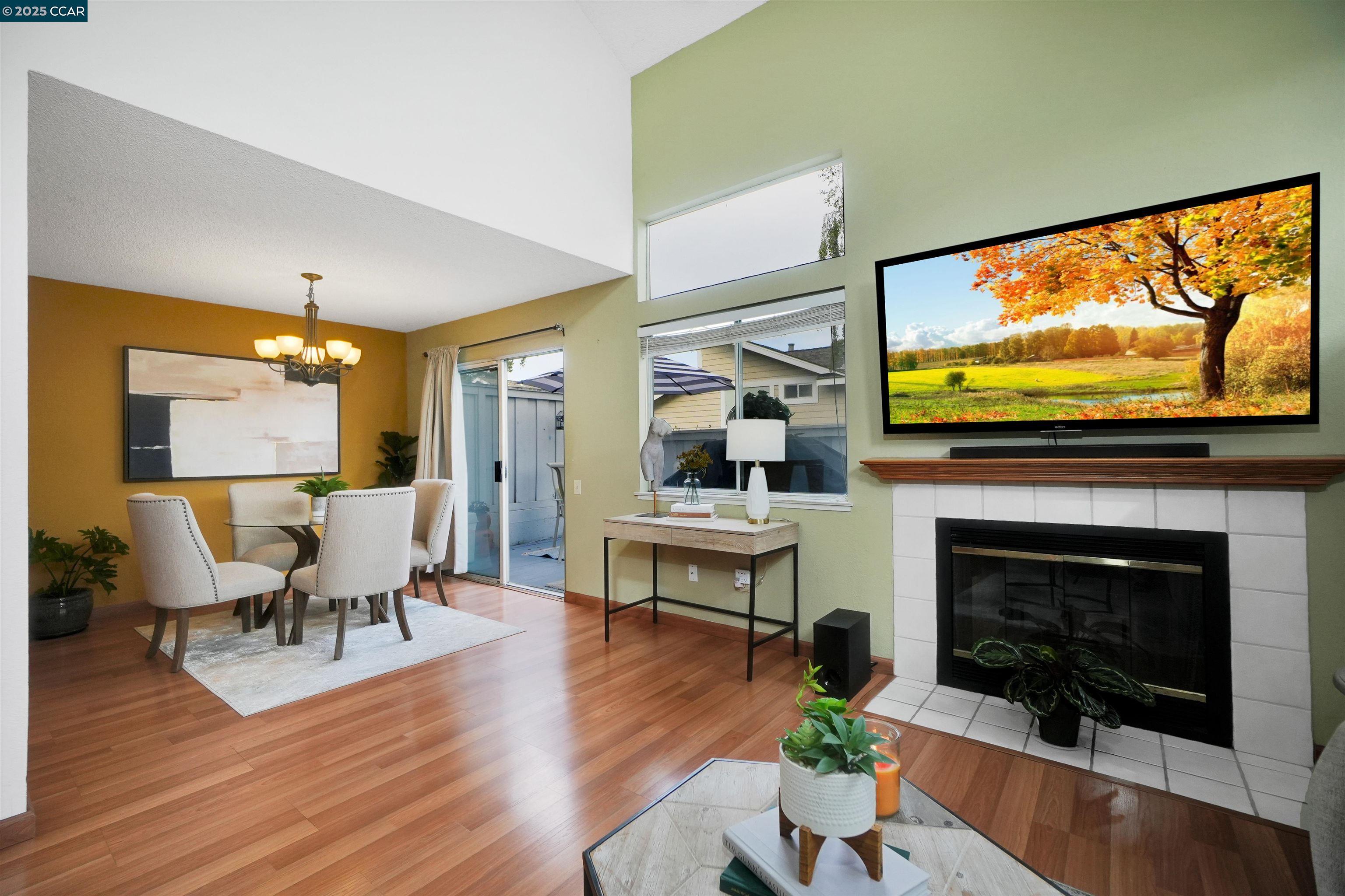 Detail Gallery Image 12 of 47 For 436 N Wildwood, Hercules,  CA 94547 - 3 Beds | 2/1 Baths