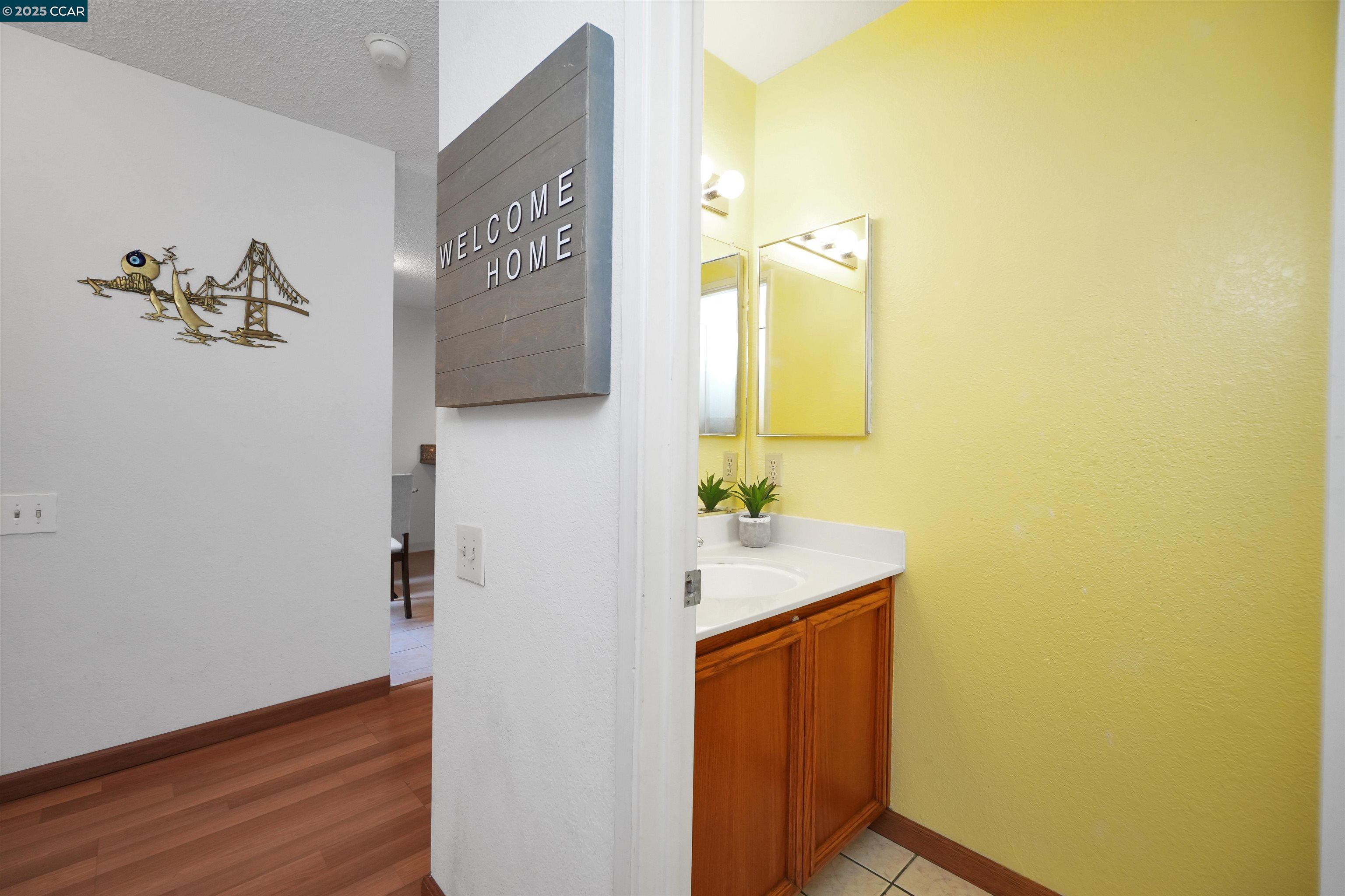 Detail Gallery Image 17 of 47 For 436 N Wildwood, Hercules,  CA 94547 - 3 Beds | 2/1 Baths