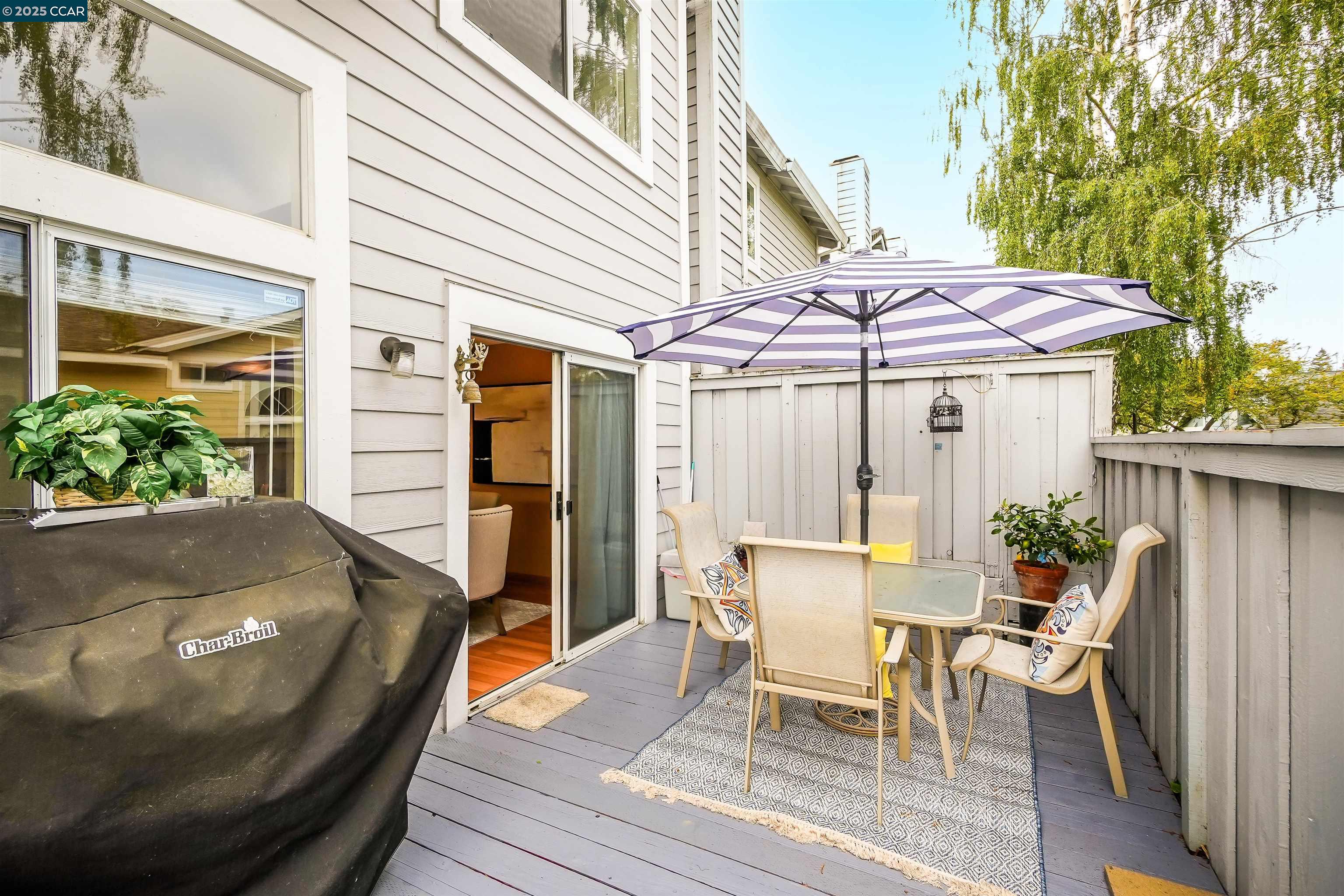 Detail Gallery Image 35 of 47 For 436 N Wildwood, Hercules,  CA 94547 - 3 Beds | 2/1 Baths