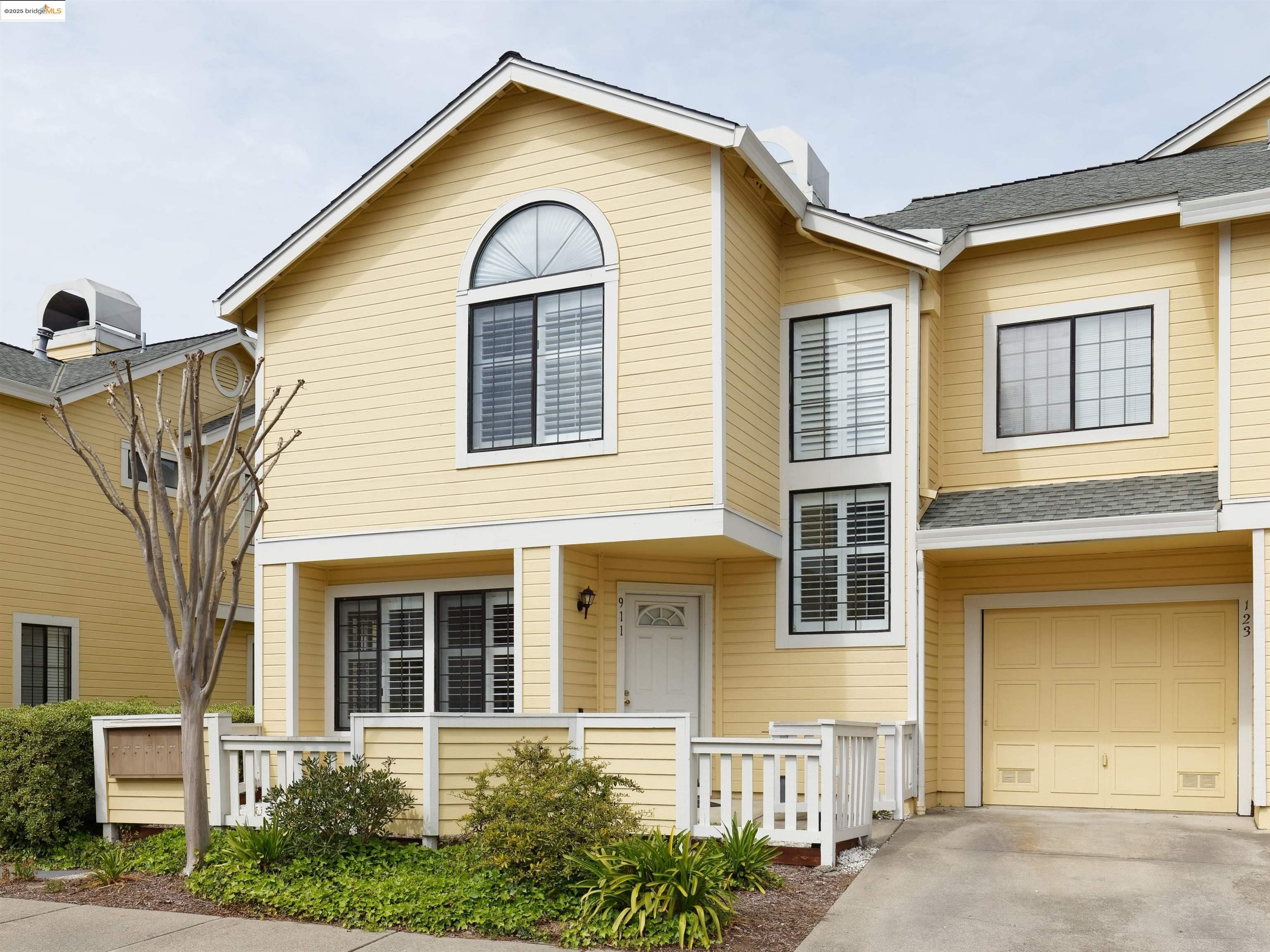More Details about MLS # 41090629 : 911 DEVONWOOD