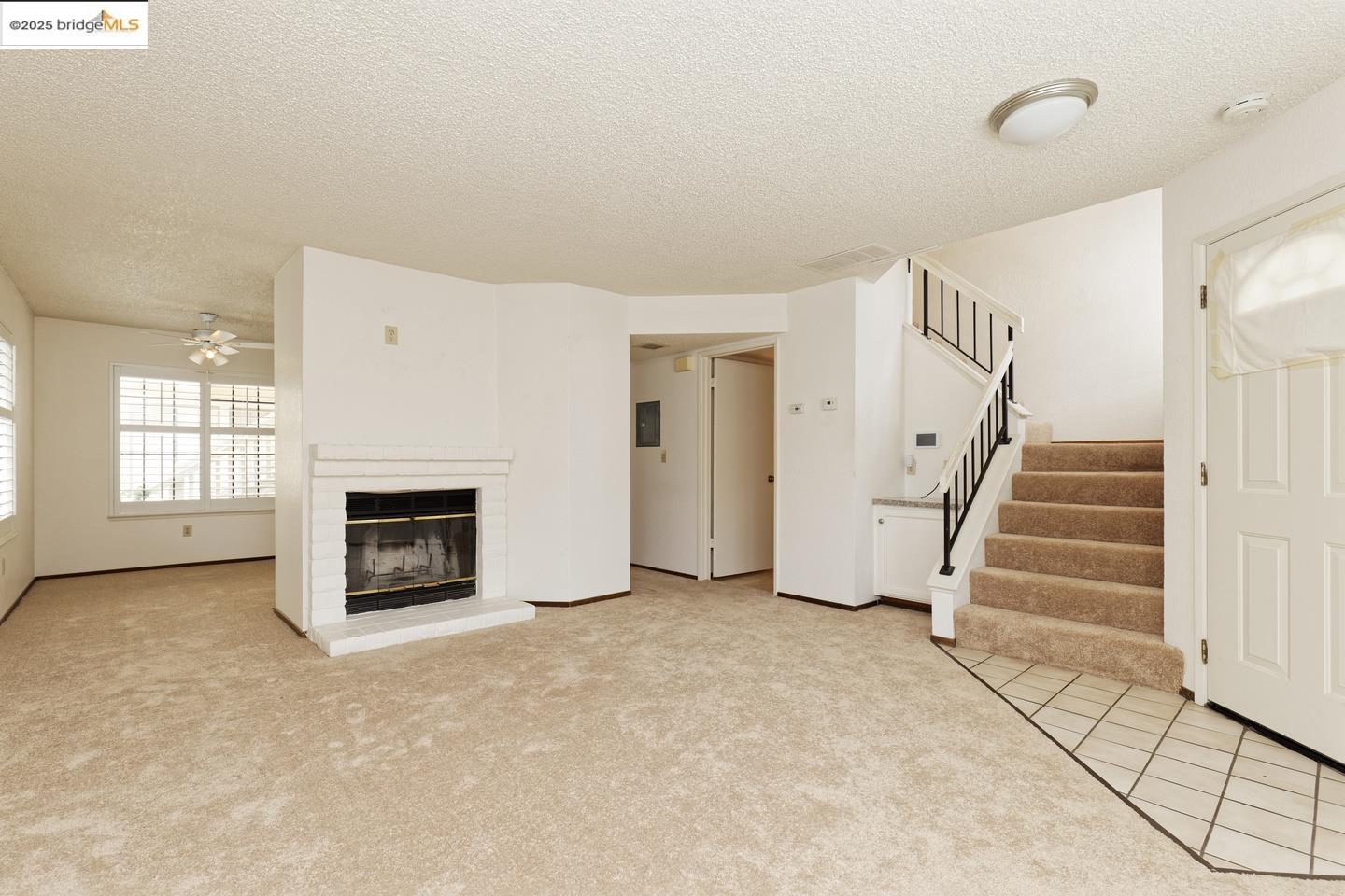 Photo #6: 41090629 Listing 
