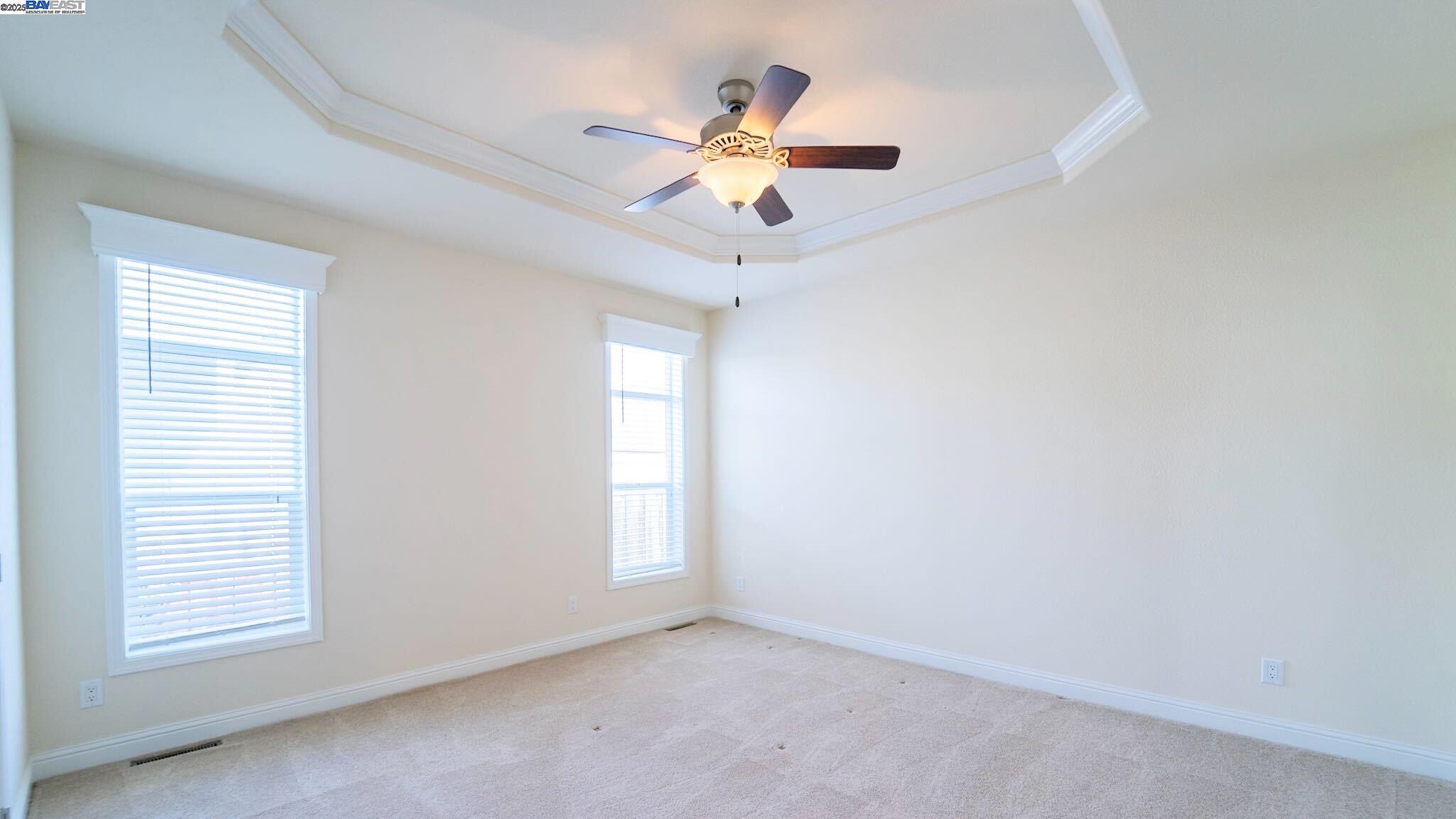 Detail Gallery Image 8 of 19 For 1085 Tasman Dr #207,  Sunnyvale,  CA 94089 - 3 Beds | 2 Baths
