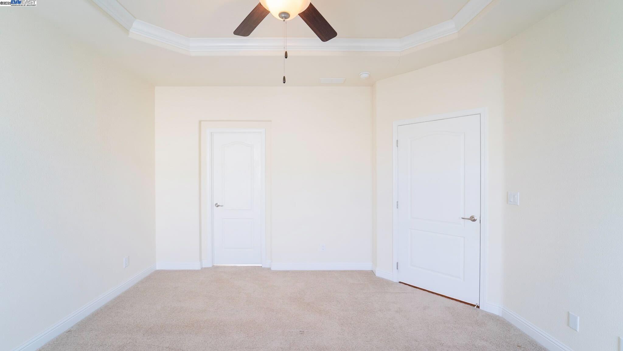 Detail Gallery Image 9 of 19 For 1085 Tasman Dr #207,  Sunnyvale,  CA 94089 - 3 Beds | 2 Baths