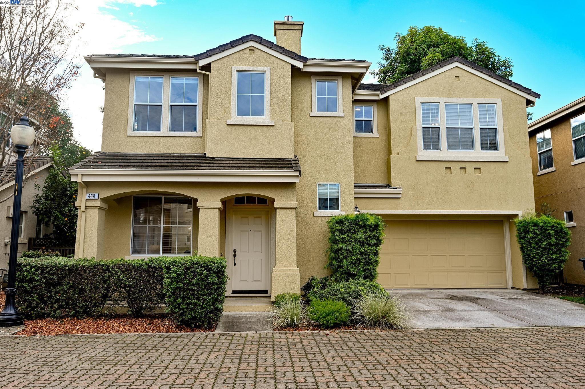 Detail Gallery Image 1 of 36 For 449 Farrel Ct, Mountain View,  CA 94043 - 3 Beds | 2/1 Baths