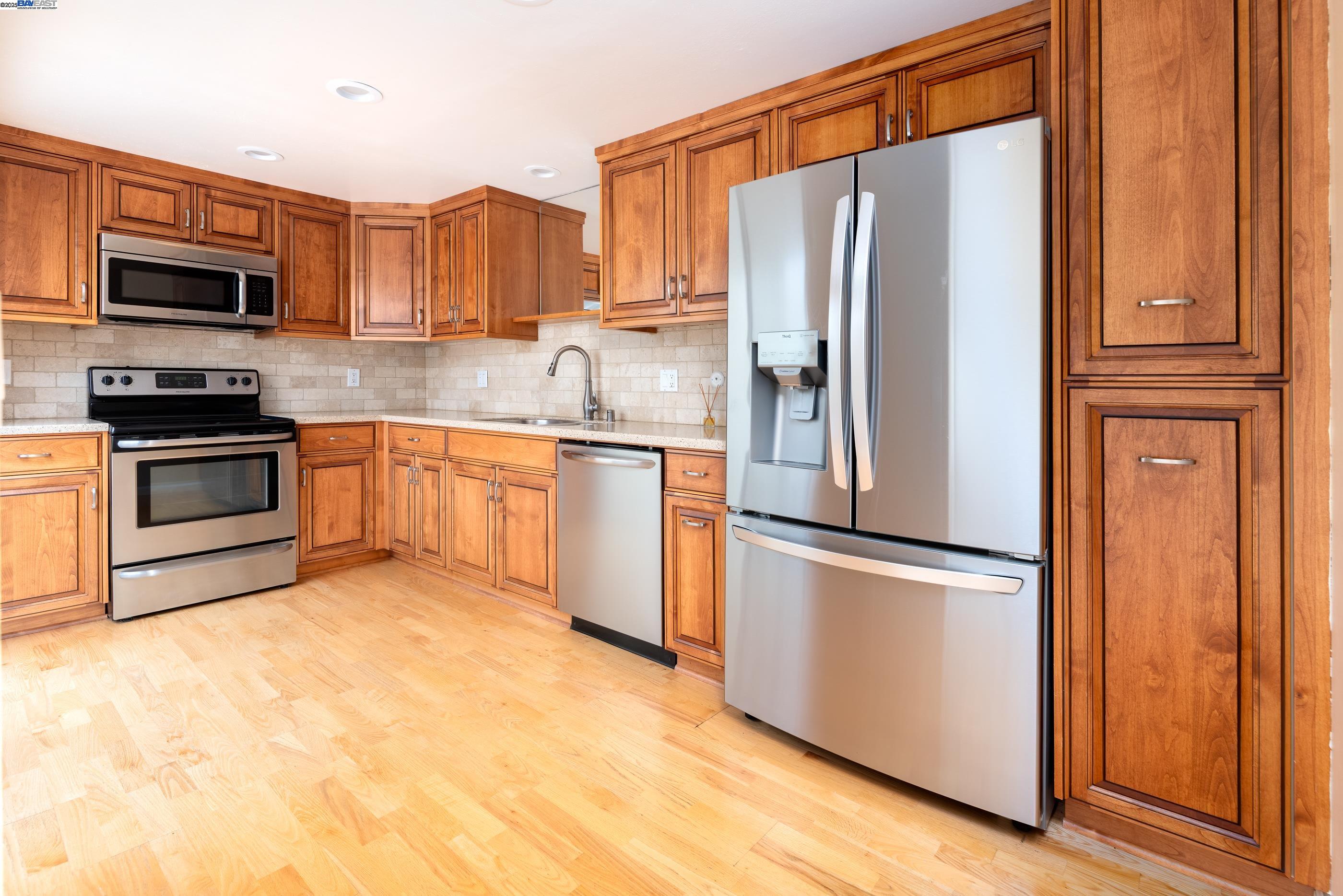 Photo #4: 41090648 Listing 