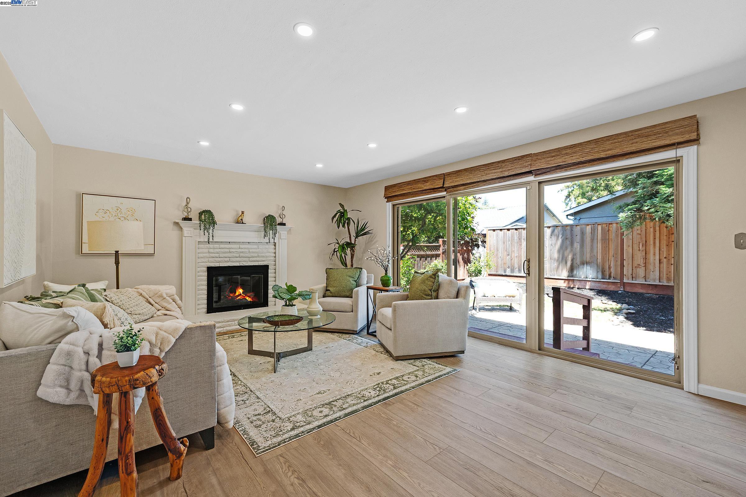 Detail Gallery Image 18 of 40 For 5375 Sandra Way, Livermore,  CA 94550 - 4 Beds | 3 Baths
