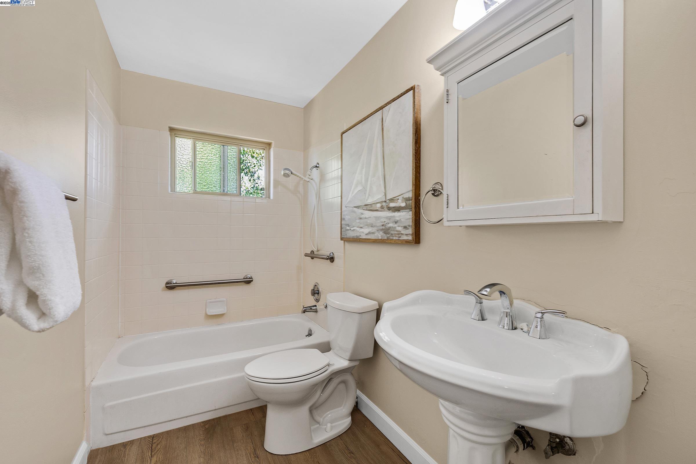 Detail Gallery Image 30 of 40 For 5375 Sandra Way, Livermore,  CA 94550 - 4 Beds | 3 Baths