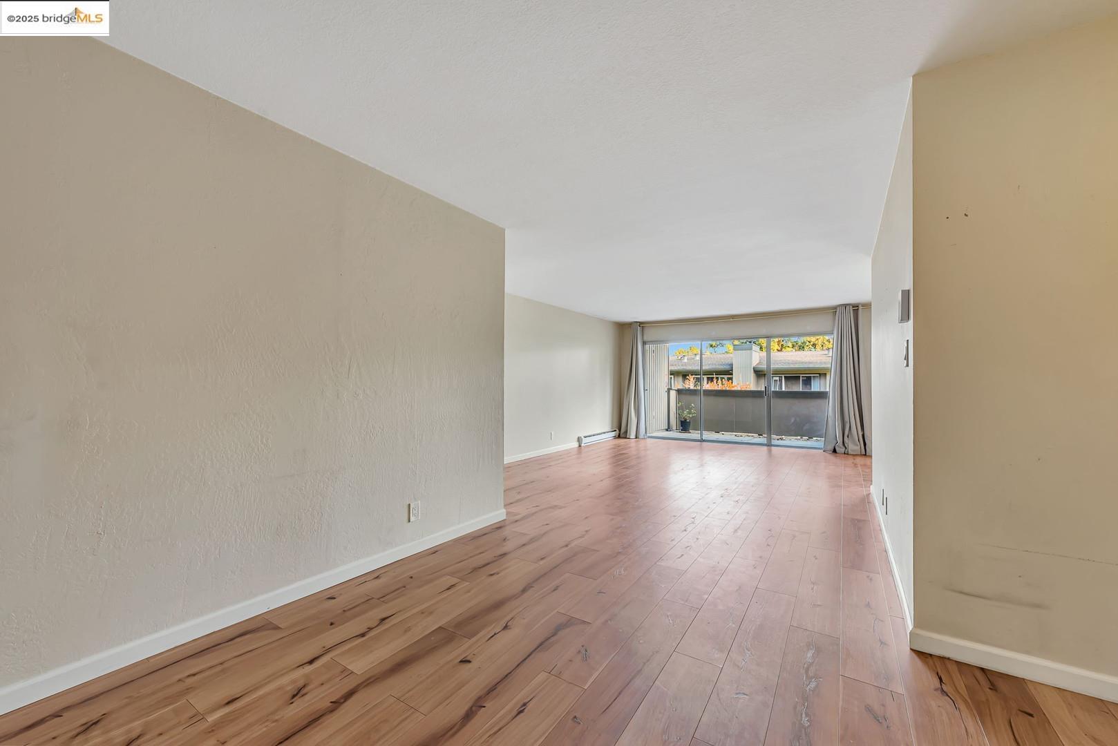 Detail Gallery Image 9 of 34 For 121 Buckingham Dr Unit 25,  Santa Clara,  CA 95051 - 2 Beds | 2 Baths