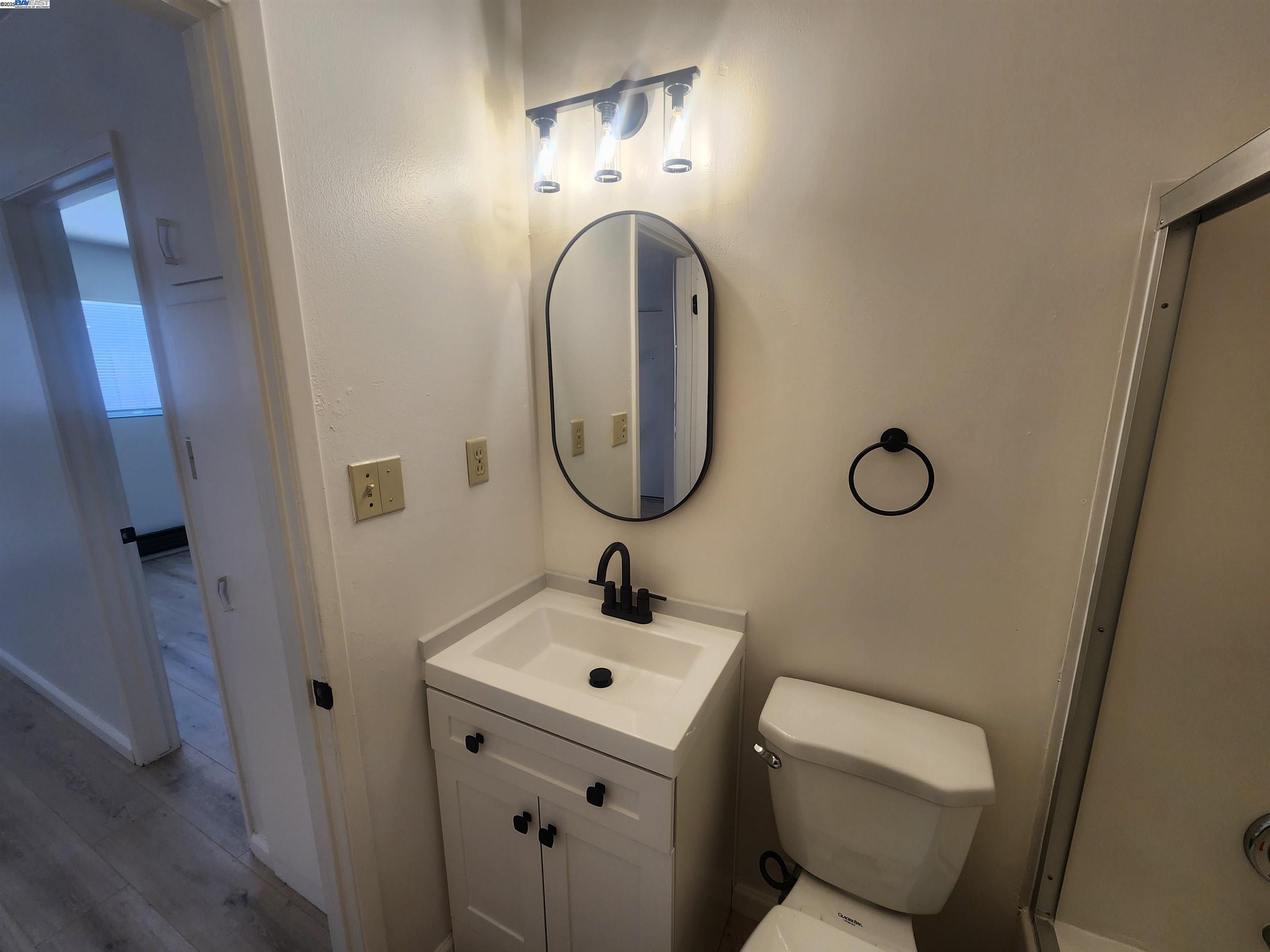 568 Saint John # 5, Pleasanton, California 94566, 1 Bedroom Bedrooms, 3 Rooms Rooms,1 BathroomBathrooms,Residential Lease,For Rent,568 Saint John # 5,41090681