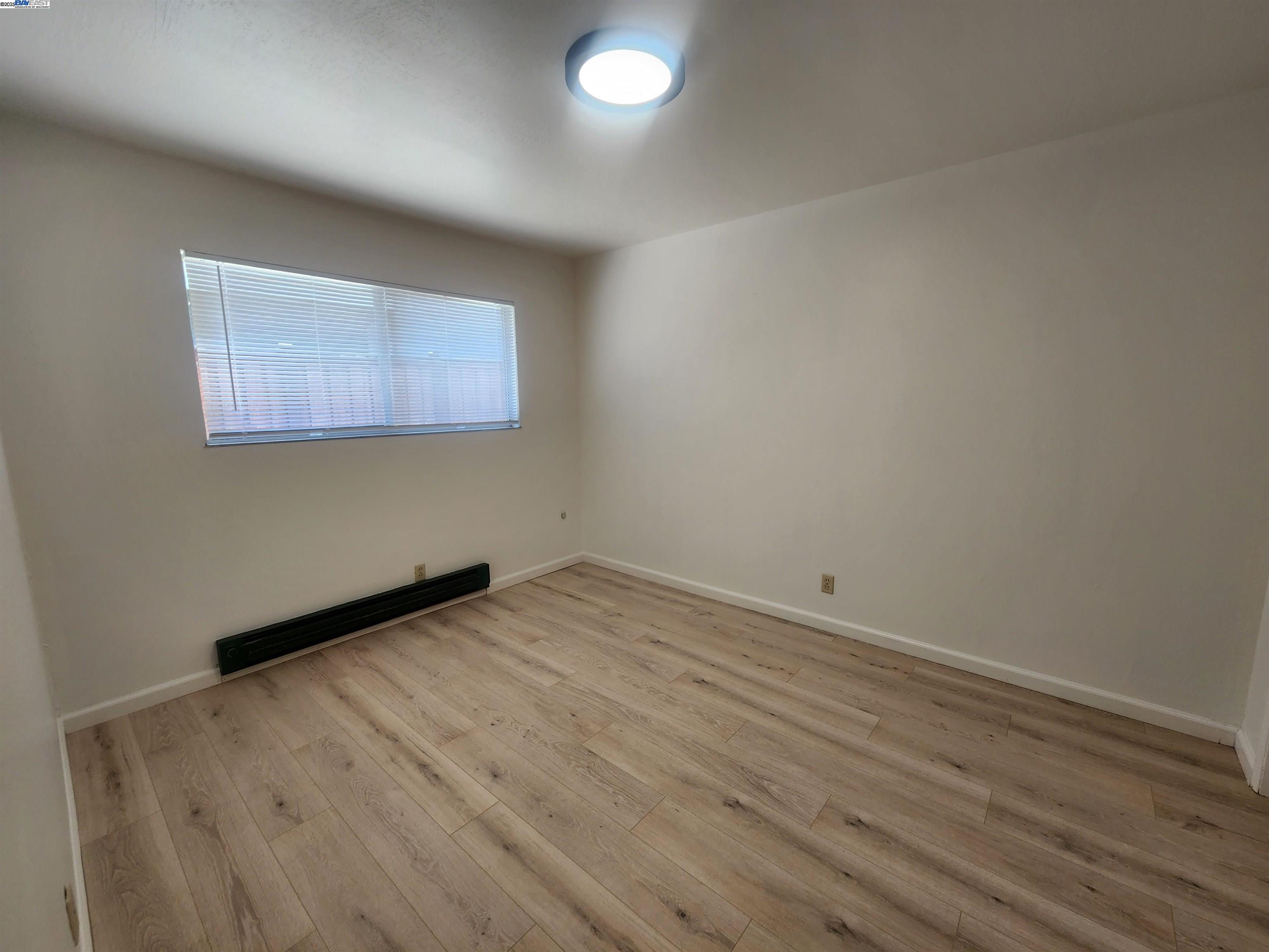 568 Saint John # 5, Pleasanton, California 94566, 1 Bedroom Bedrooms, 3 Rooms Rooms,1 BathroomBathrooms,Residential Lease,For Rent,568 Saint John # 5,41090681