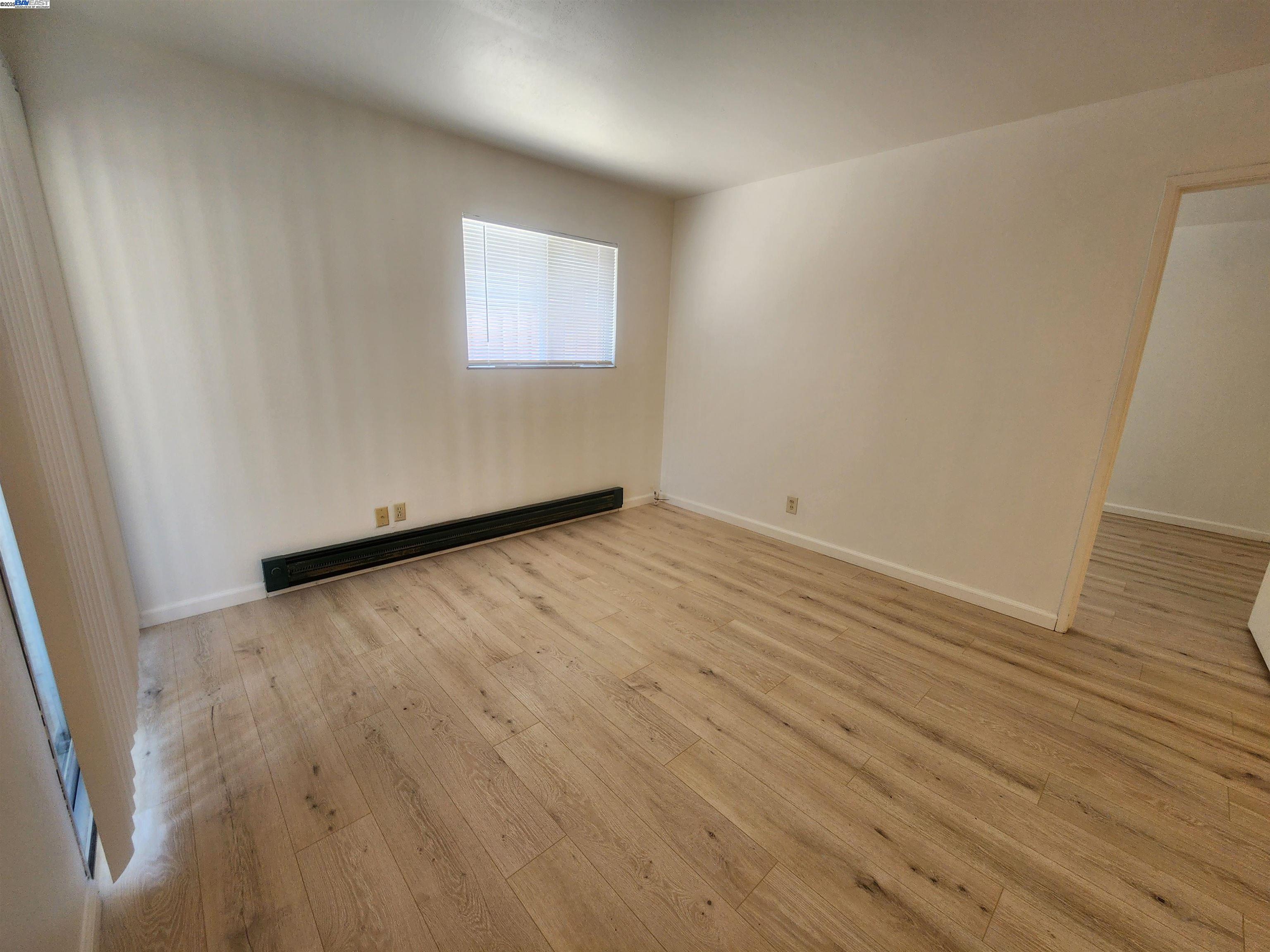 568 Saint John # 5, Pleasanton, California 94566, 1 Bedroom Bedrooms, 3 Rooms Rooms,1 BathroomBathrooms,Residential Lease,For Rent,568 Saint John # 5,41090681