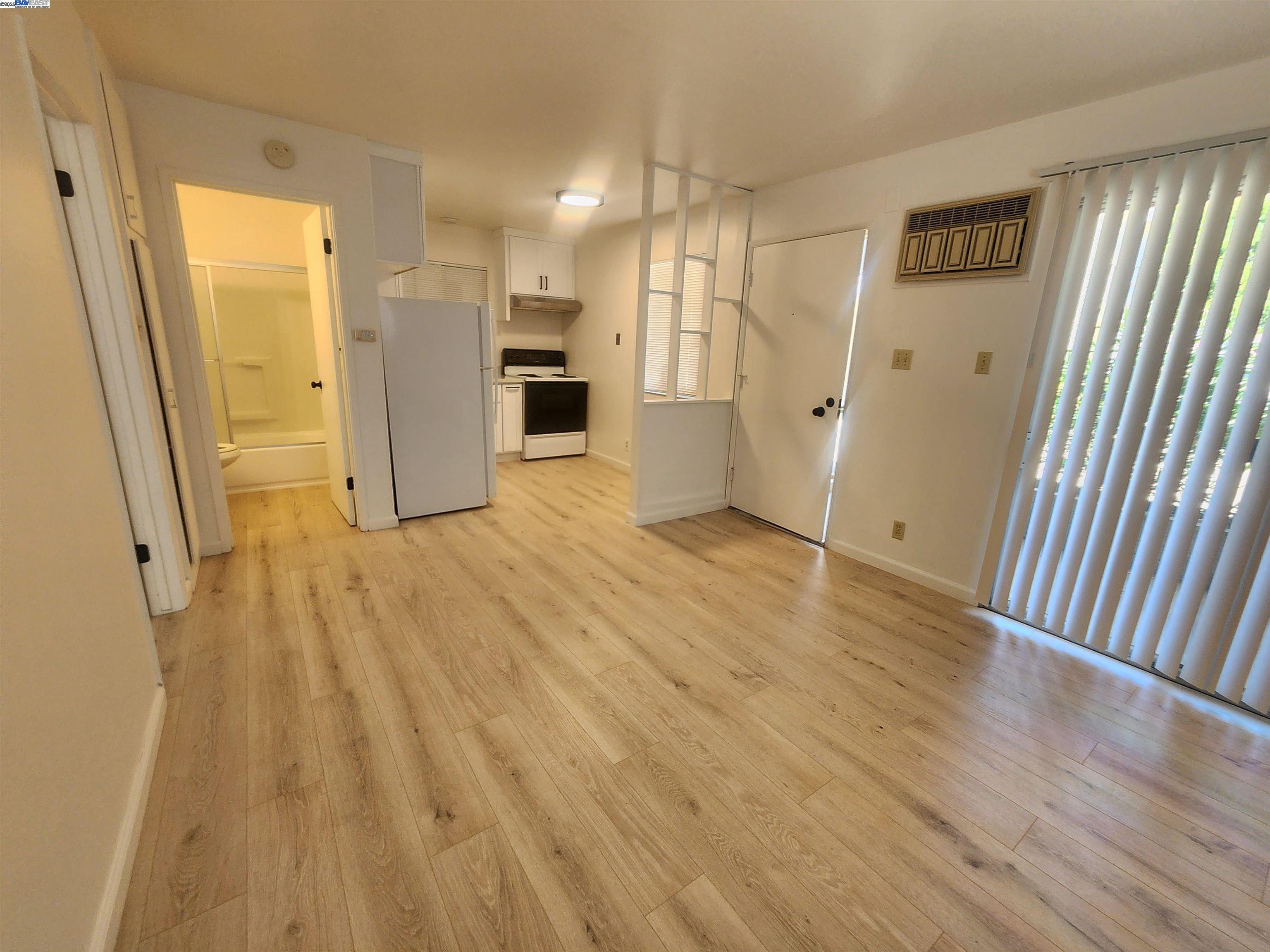 568 Saint John # 5, Pleasanton, California 94566, 1 Bedroom Bedrooms, 3 Rooms Rooms,1 BathroomBathrooms,Residential Lease,For Rent,568 Saint John # 5,41090681