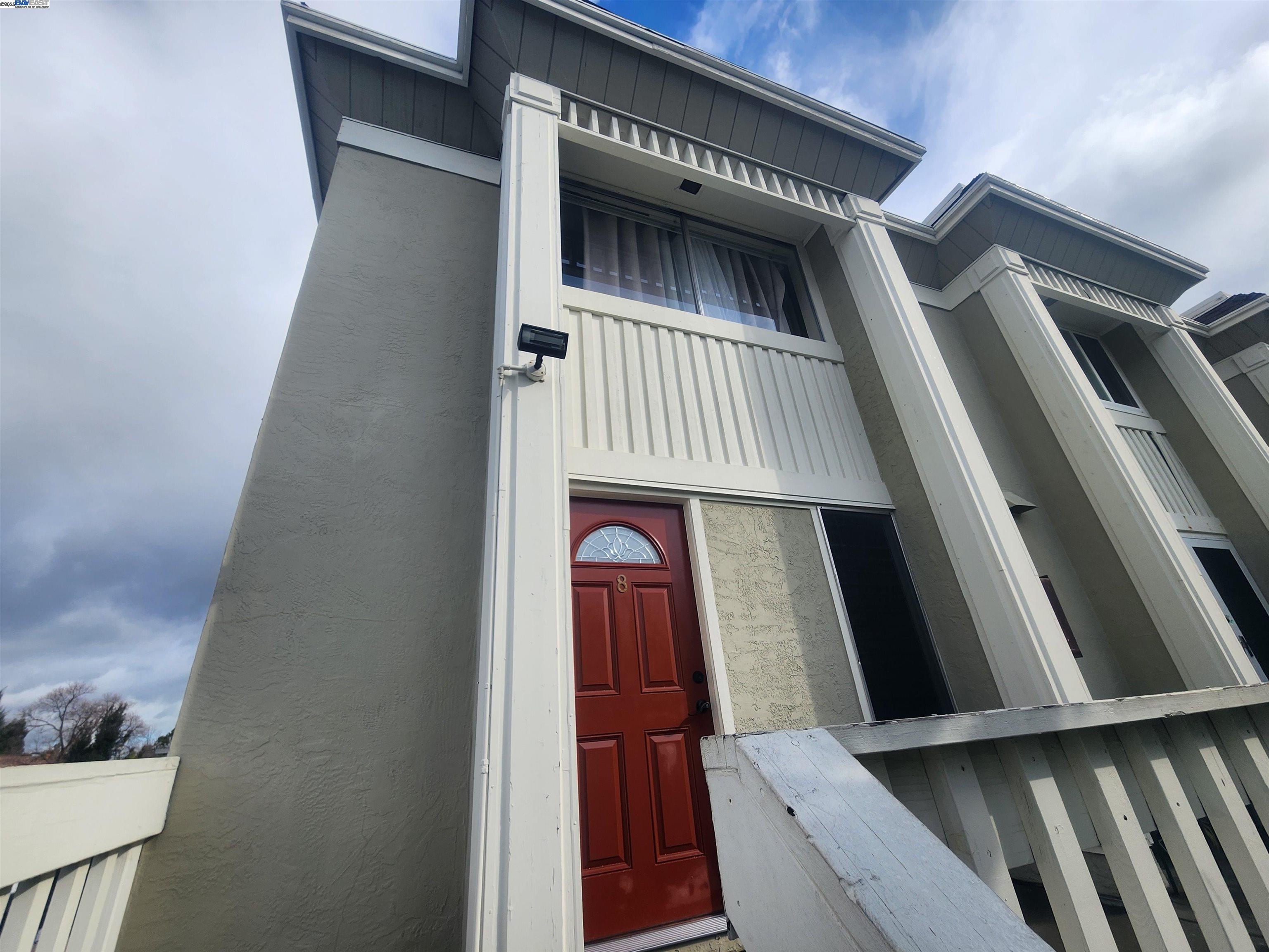 Detail Gallery Image 1 of 1 For 3375 Norton Way #8,  Pleasanton,  CA 94566-6828 - 2 Beds | 1/1 Baths