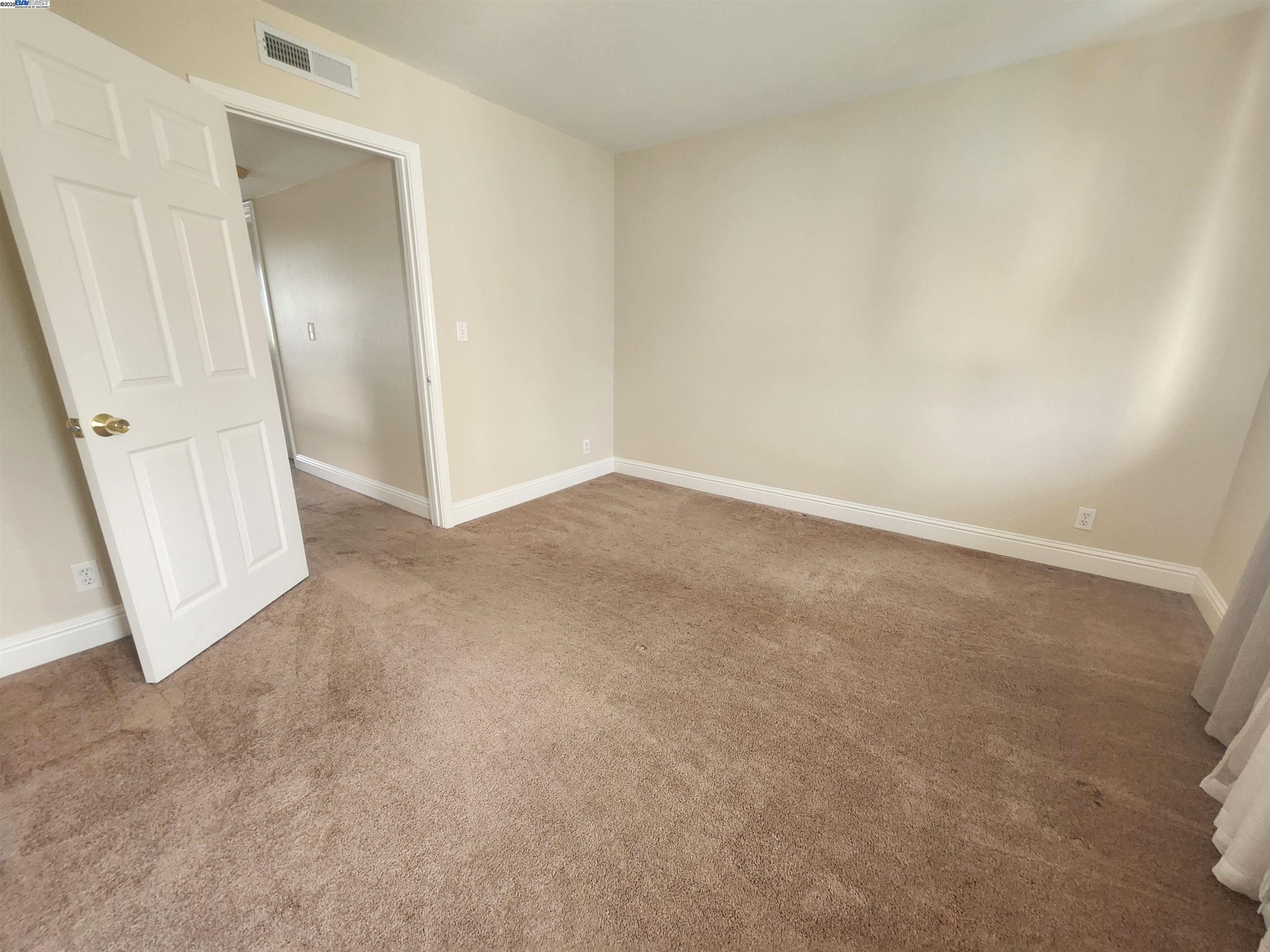 Detail Gallery Image 17 of 31 For 3375 Norton Way #8,  Pleasanton,  CA 94566-6828 - 2 Beds | 1/1 Baths