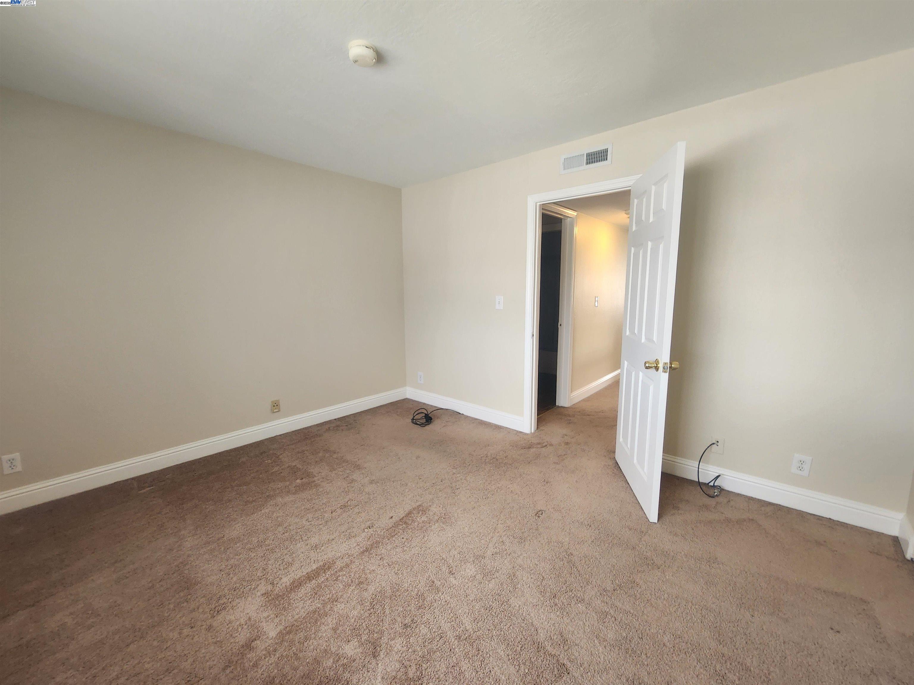 Detail Gallery Image 24 of 31 For 3375 Norton Way #8,  Pleasanton,  CA 94566-6828 - 2 Beds | 1/1 Baths