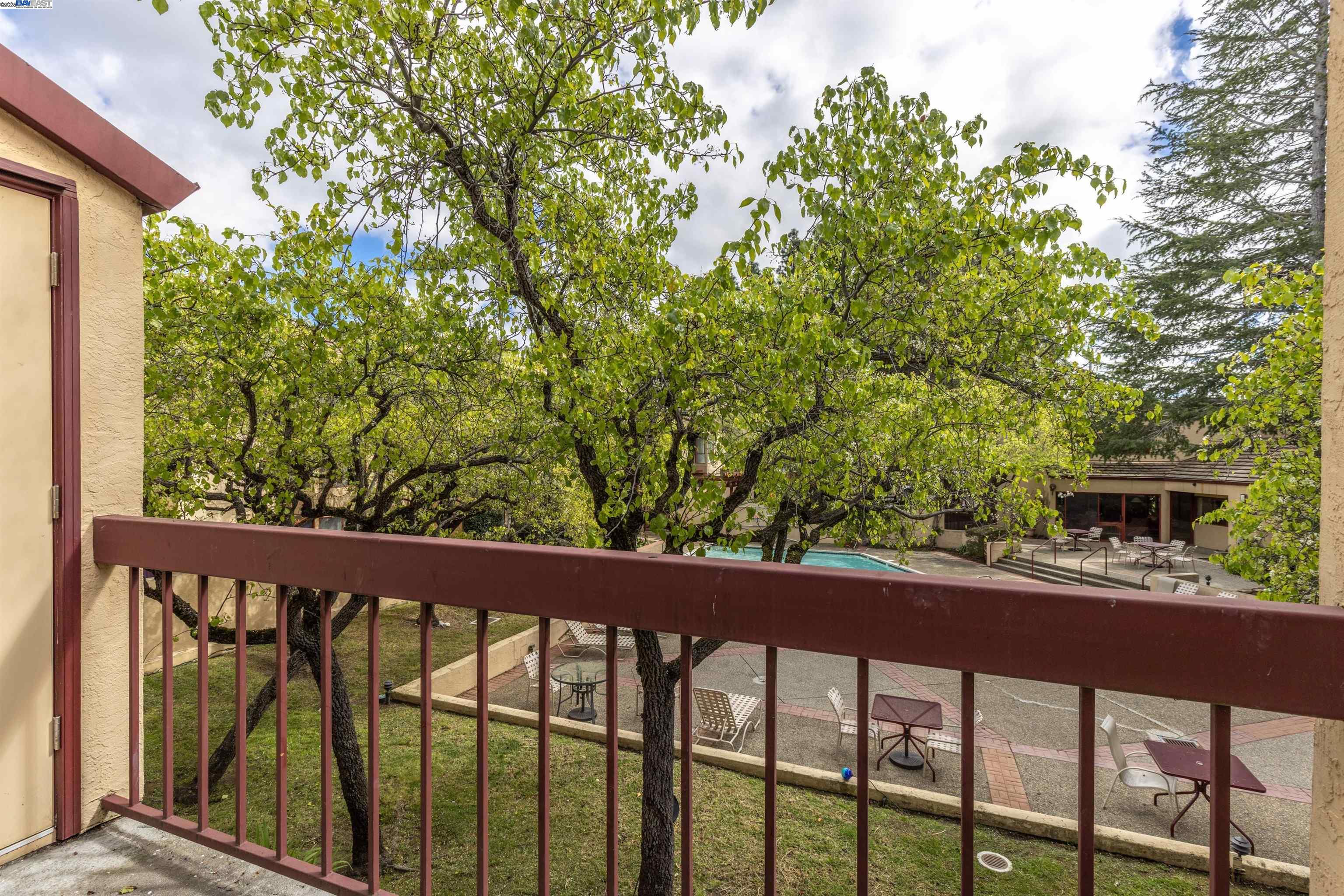Photo #11: 41090691 Listing: Photo #11