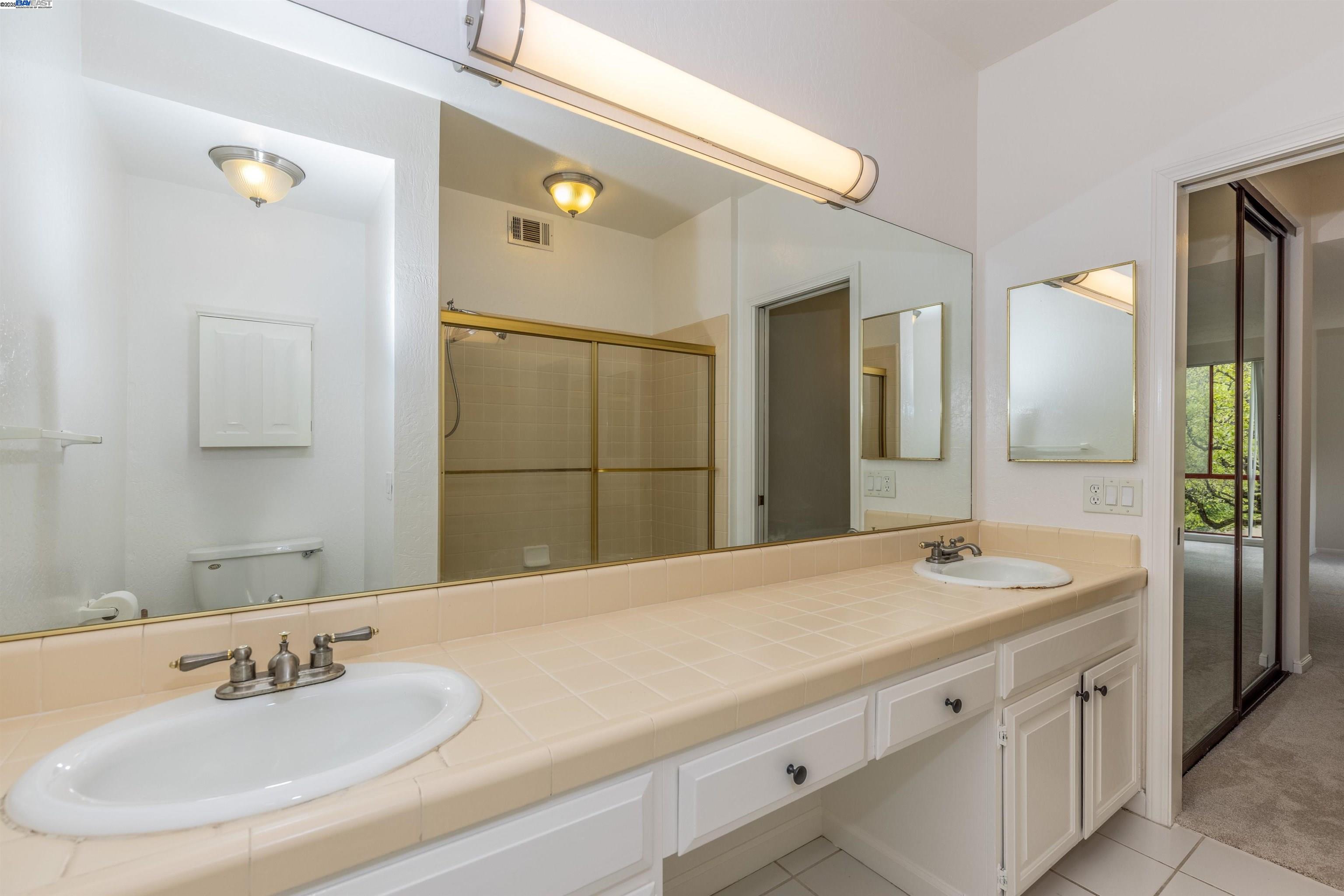 Photo #22: 41090691 Listing: Photo #22