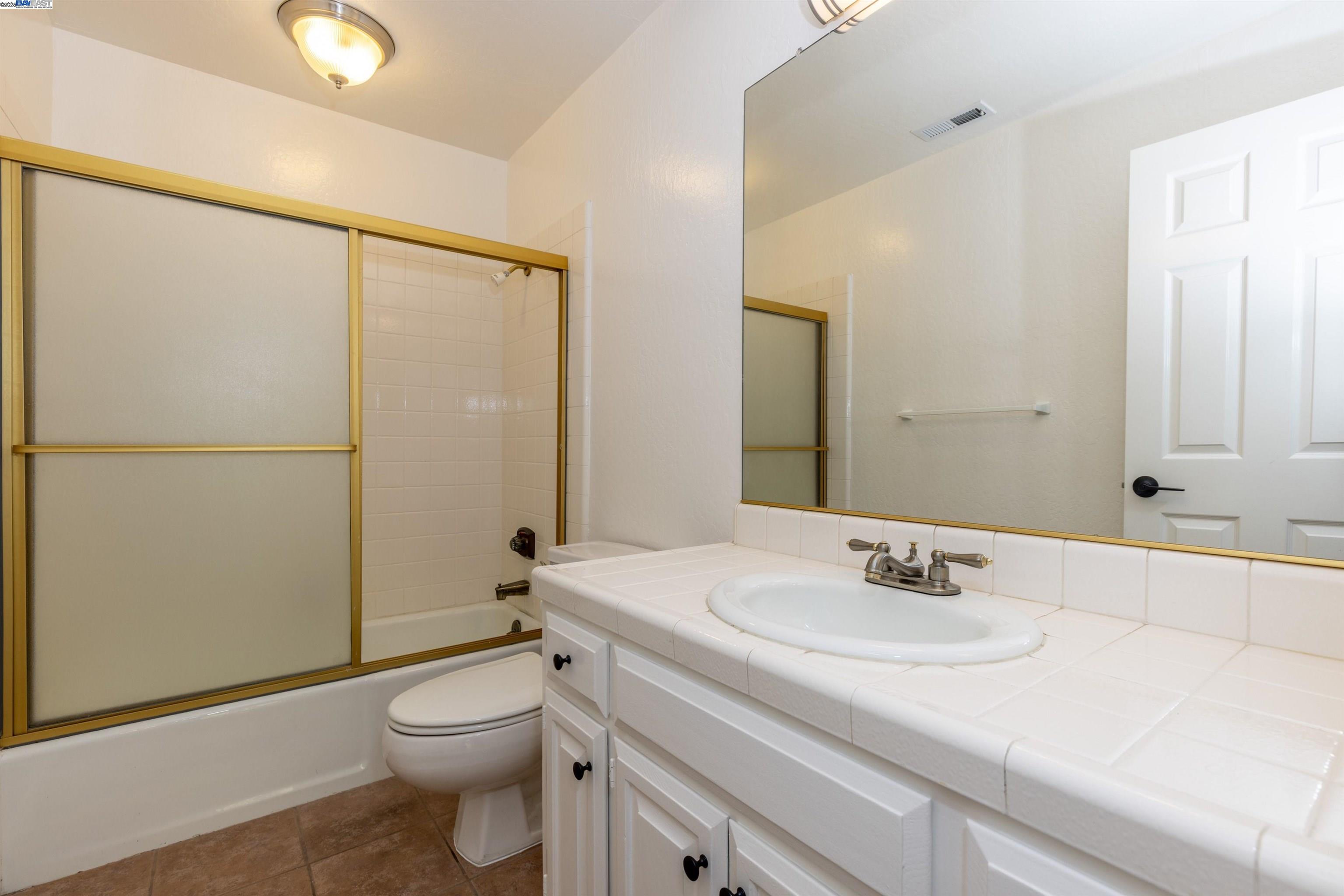Photo #24: 41090691 Listing: Photo #24