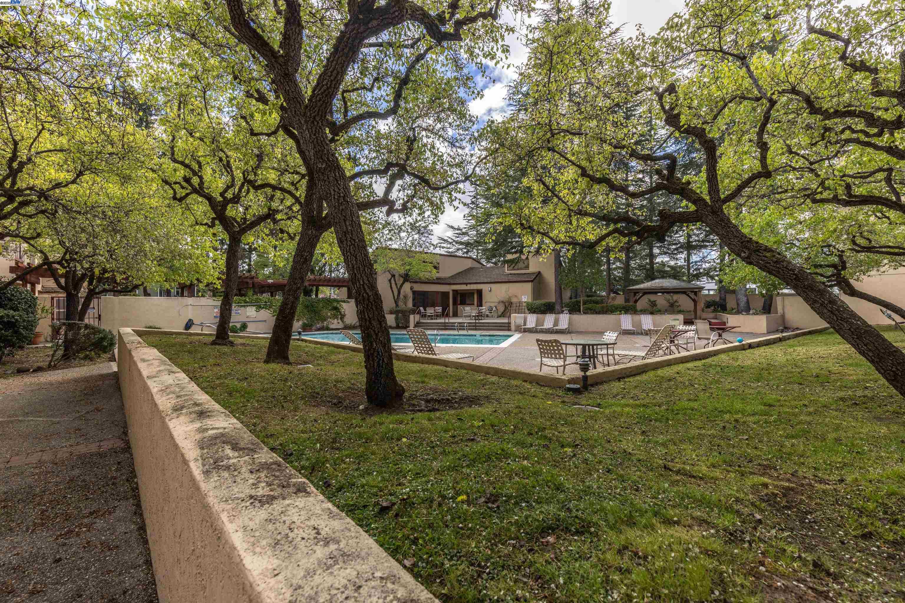 Photo #35: 41090691 Listing: Photo #35