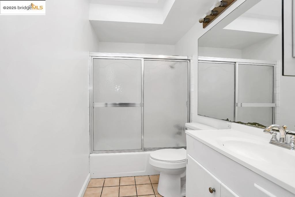 Detail Gallery Image 16 of 29 For 400 Rainier Dr, Lodi,  CA 95242 - 3 Beds | 2 Baths