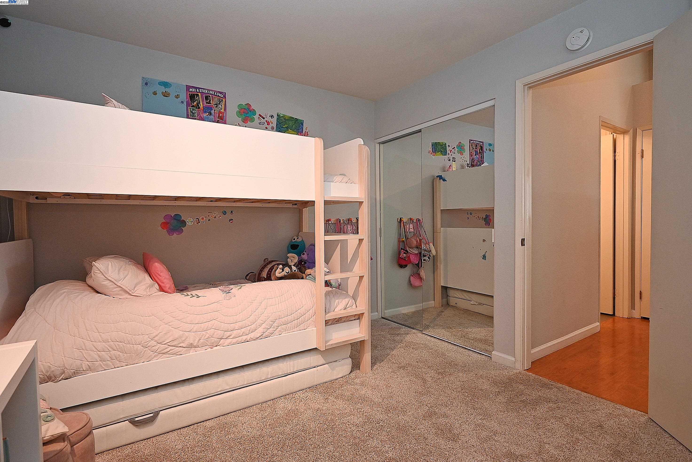Detail Gallery Image 16 of 23 For 412 Mcdonnel Rd, Alameda,  CA 94502 - 2 Beds | 2 Baths