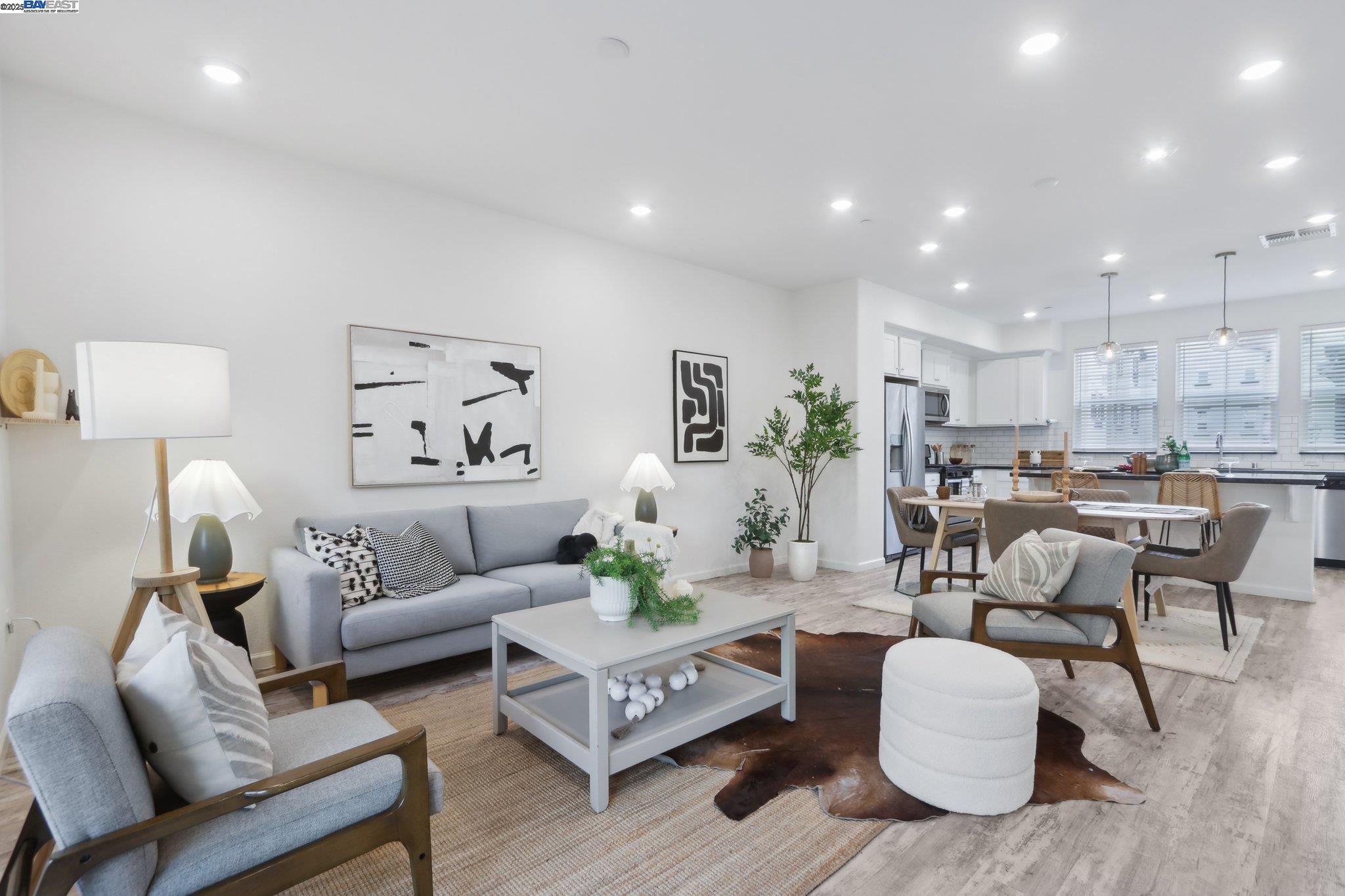 More Details about MLS # 41090715 : 16326 RIDGEHAVEN DR # 602