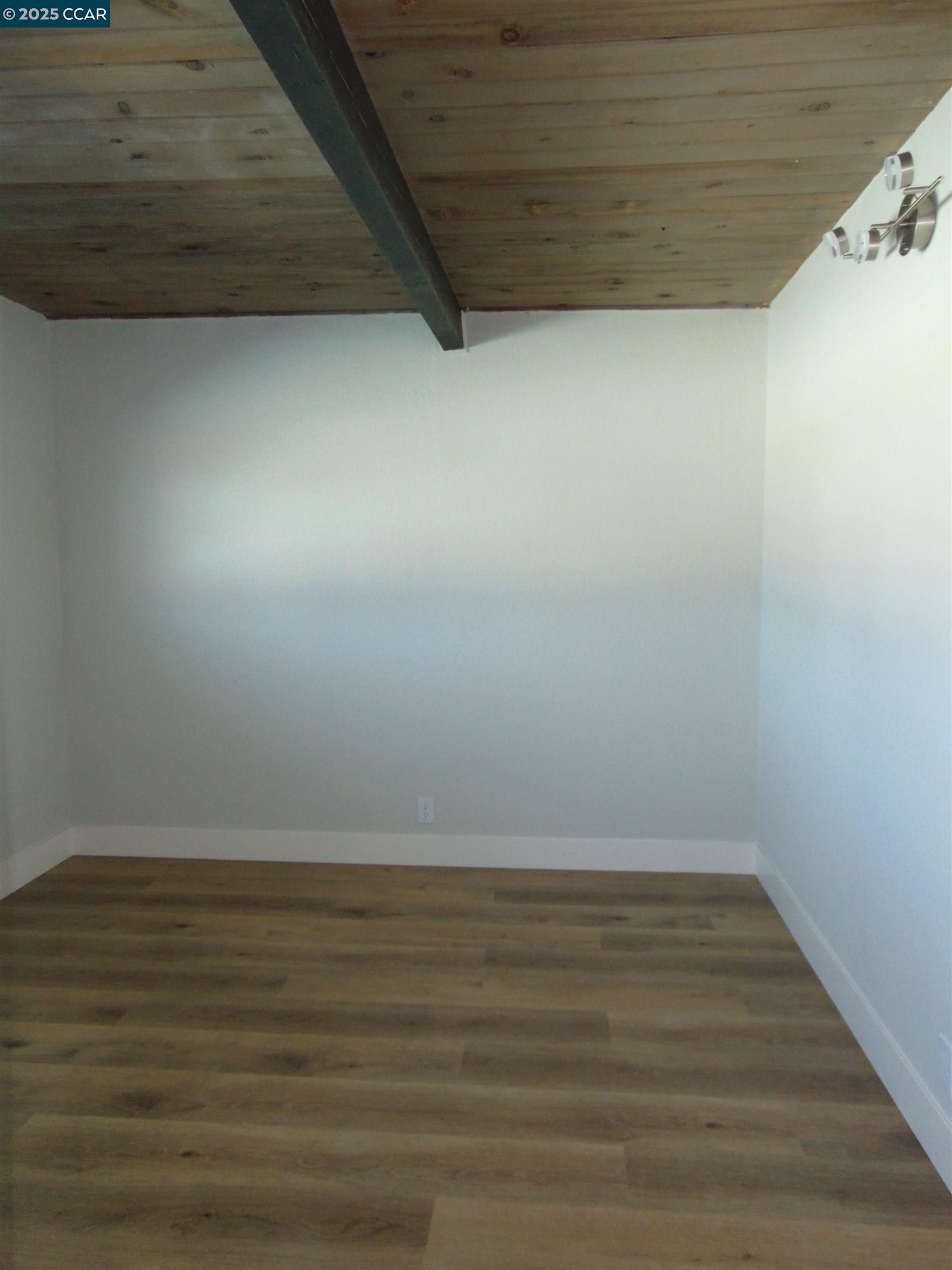 Detail Gallery Image 4 of 5 For 2235 Church Lane #G,  San Pablo,  CA 94806 - 1 Beds | 1 Baths