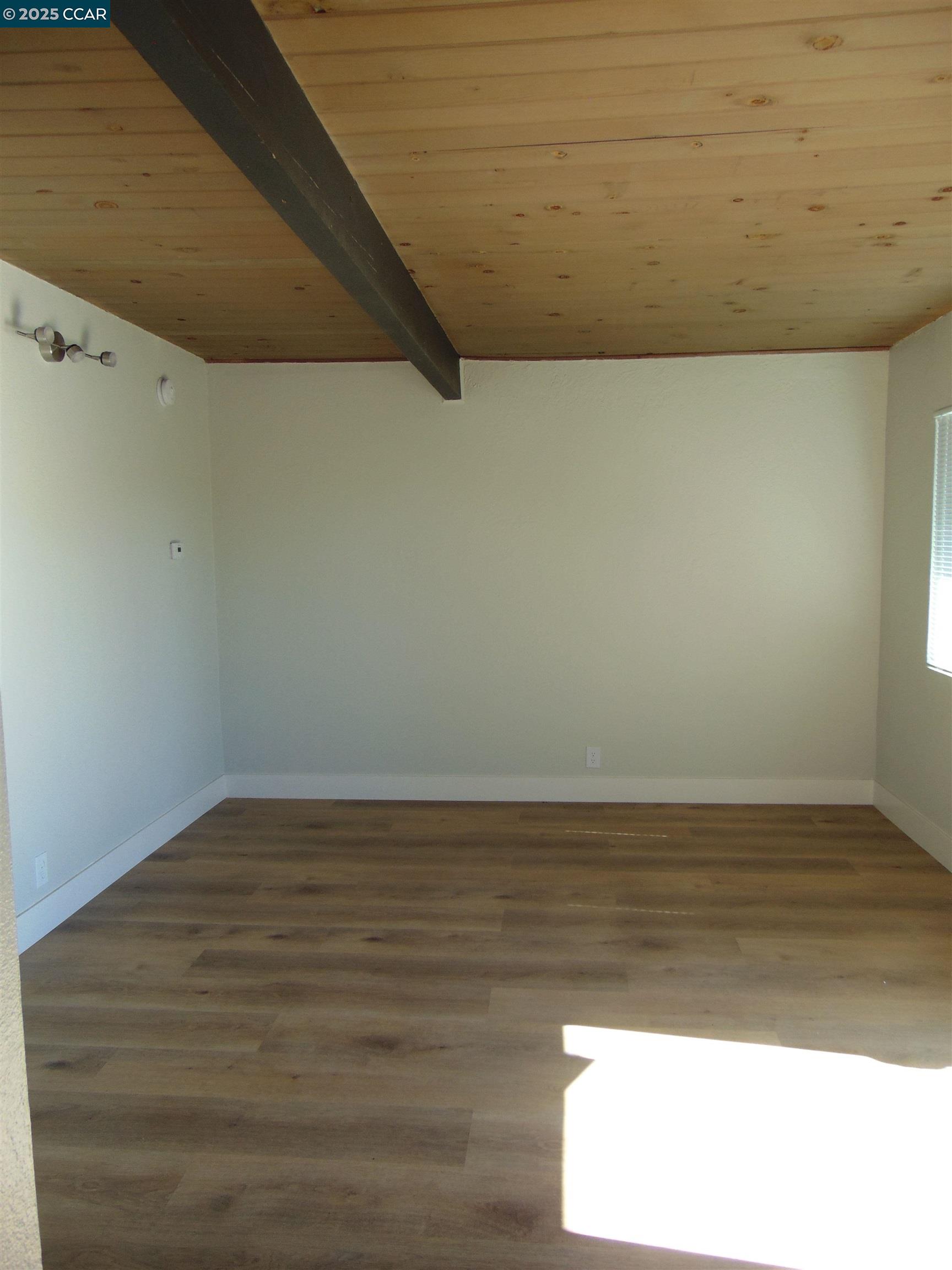Detail Gallery Image 5 of 5 For 2235 Church Lane #G,  San Pablo,  CA 94806 - 1 Beds | 1 Baths