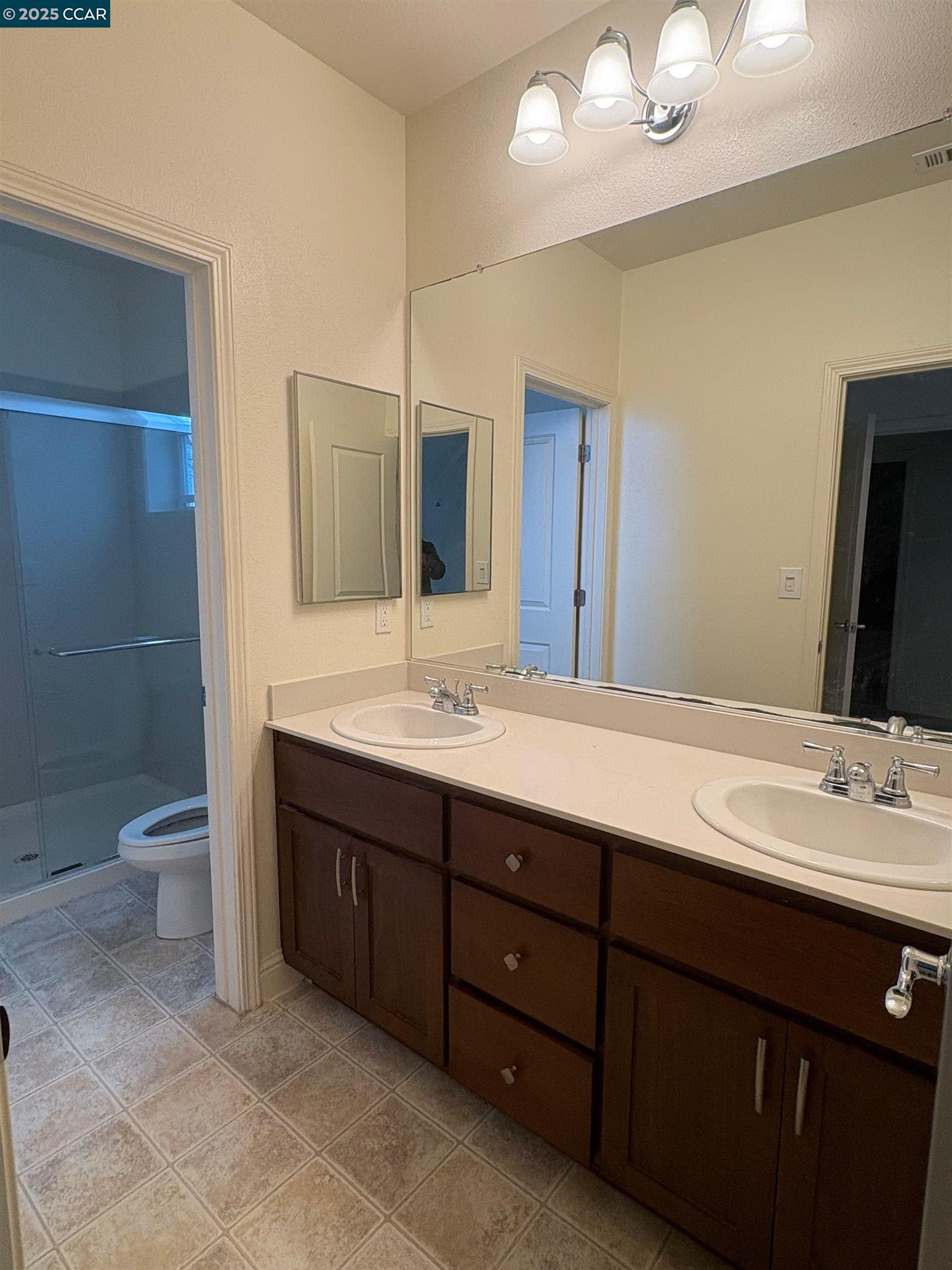 Detail Gallery Image 18 of 19 For 2371 Northshore Dr, Richmond,  CA 94804 - 2 Beds | 2/1 Baths