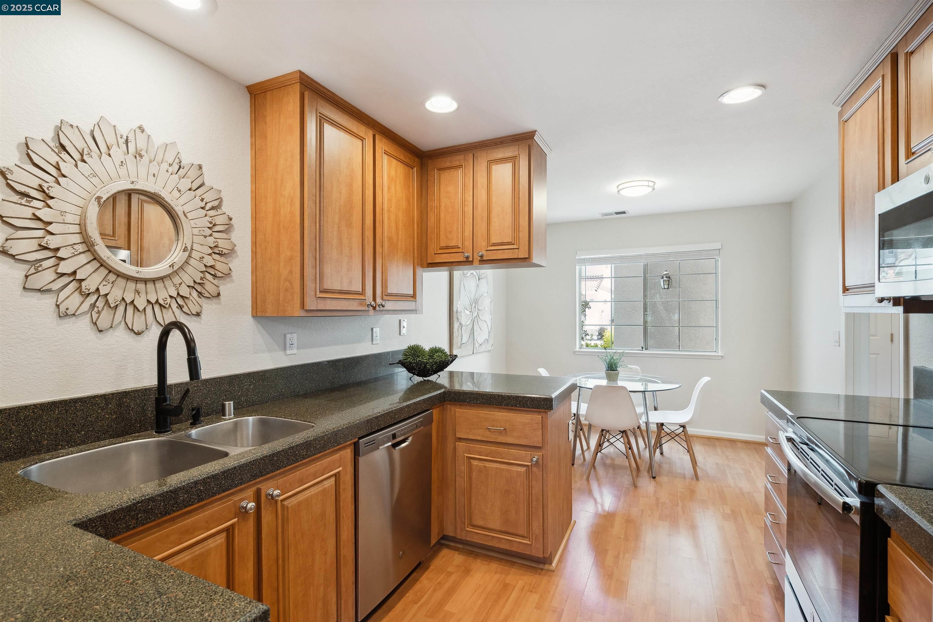 Photo #13: 41090738 Listing: Photo #13