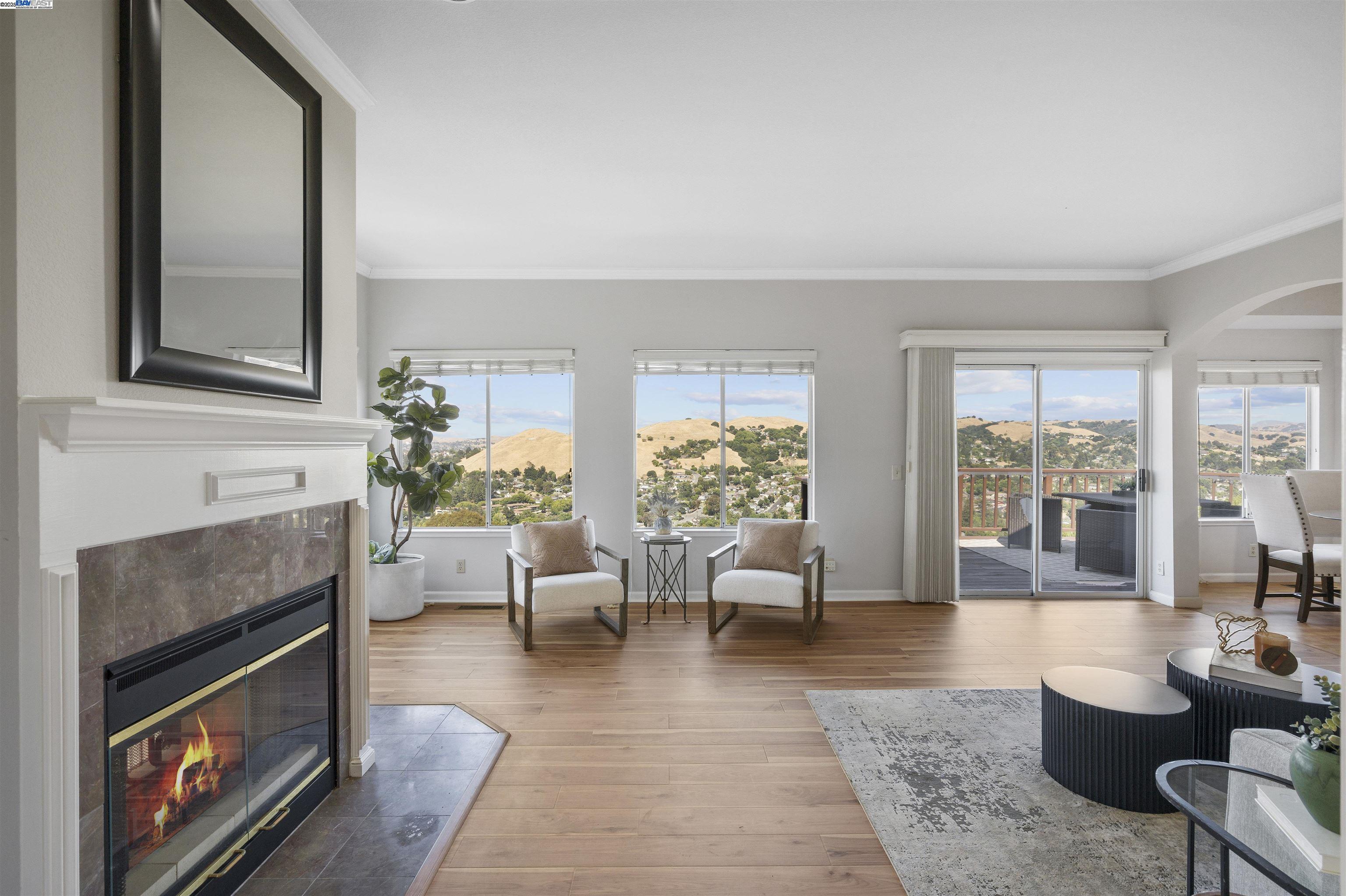 Detail Gallery Image 1 of 1 For 12 N Rancho Ct, El Sobrante,  CA 94803 - 5 Beds | 3/1 Baths