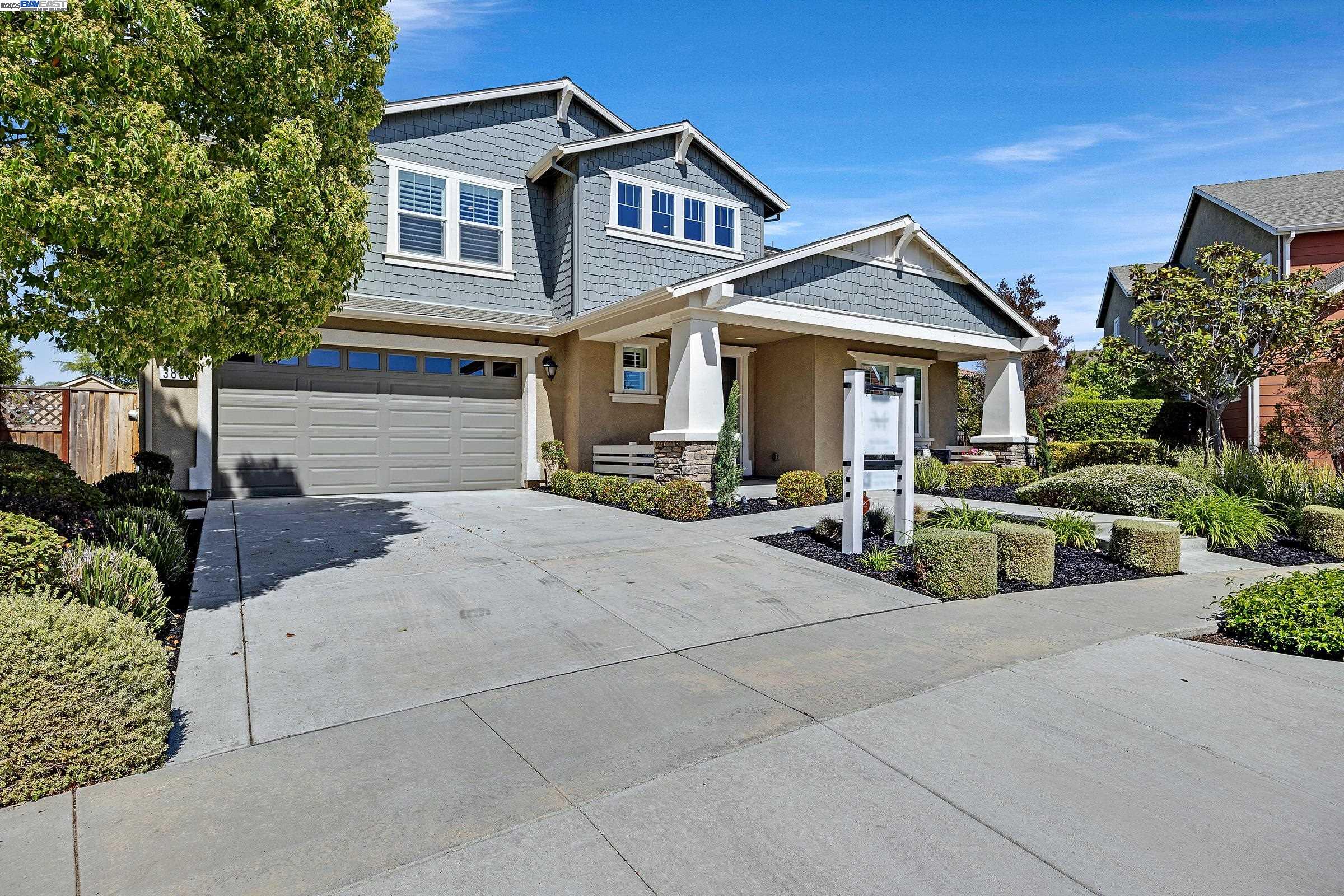 Detail Gallery Image 2 of 57 For 3838 Santa Fe Lane, Tracy,  CA 95377-8390 - 4 Beds | 4/1 Baths
