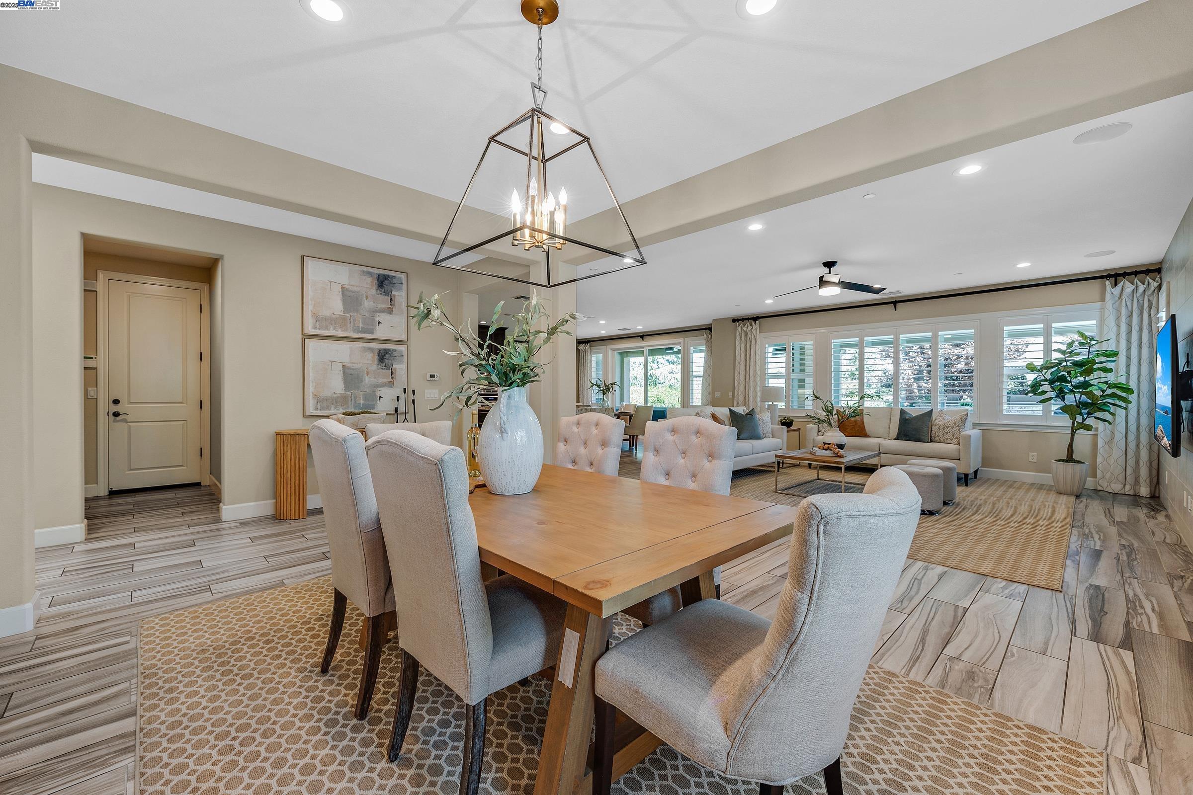 Detail Gallery Image 11 of 57 For 3838 Santa Fe Lane, Tracy,  CA 95377-8390 - 4 Beds | 4/1 Baths