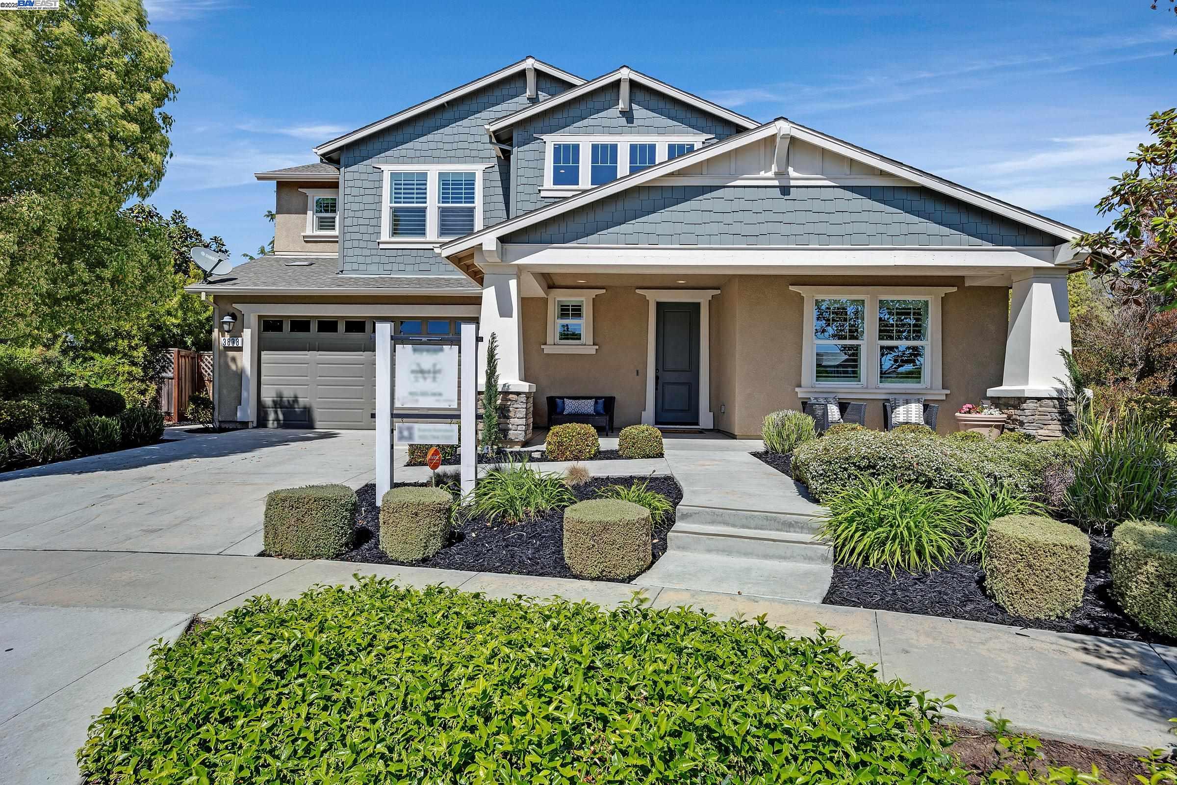 Detail Gallery Image 3 of 57 For 3838 Santa Fe Lane, Tracy,  CA 95377-8390 - 4 Beds | 4/1 Baths