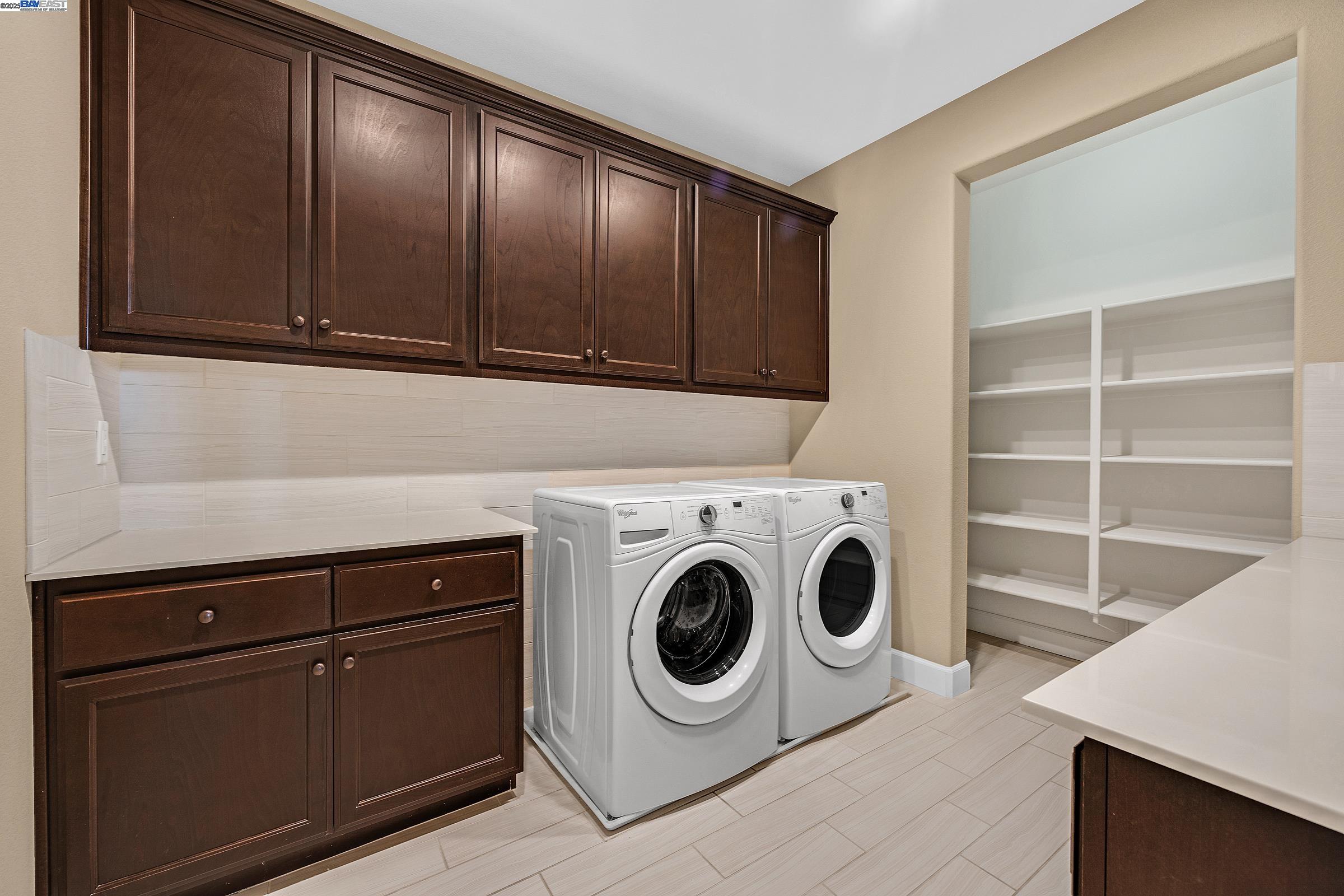 Detail Gallery Image 29 of 57 For 3838 Santa Fe Lane, Tracy,  CA 95377-8390 - 4 Beds | 4/1 Baths