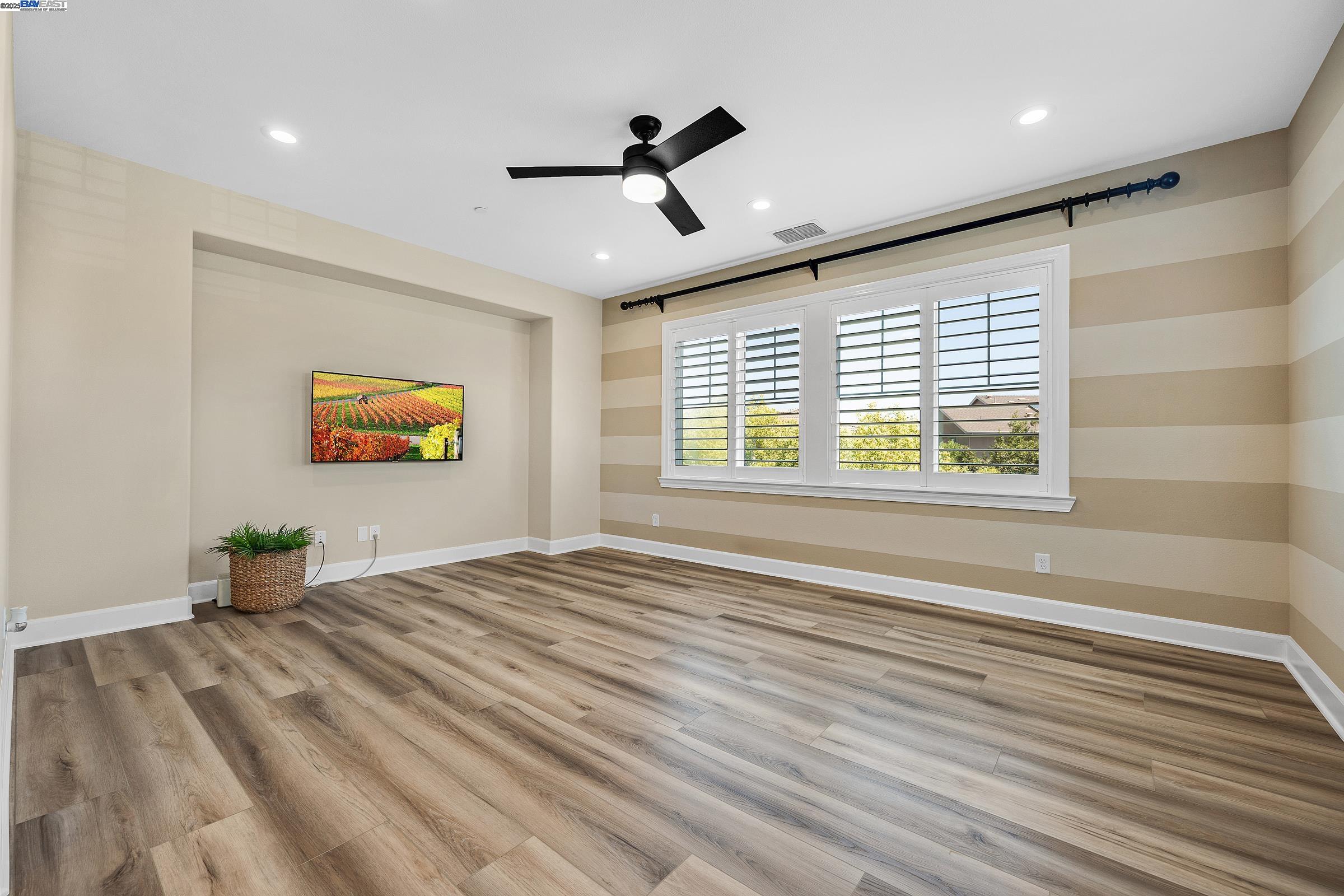 Detail Gallery Image 31 of 57 For 3838 Santa Fe Lane, Tracy,  CA 95377-8390 - 4 Beds | 4/1 Baths