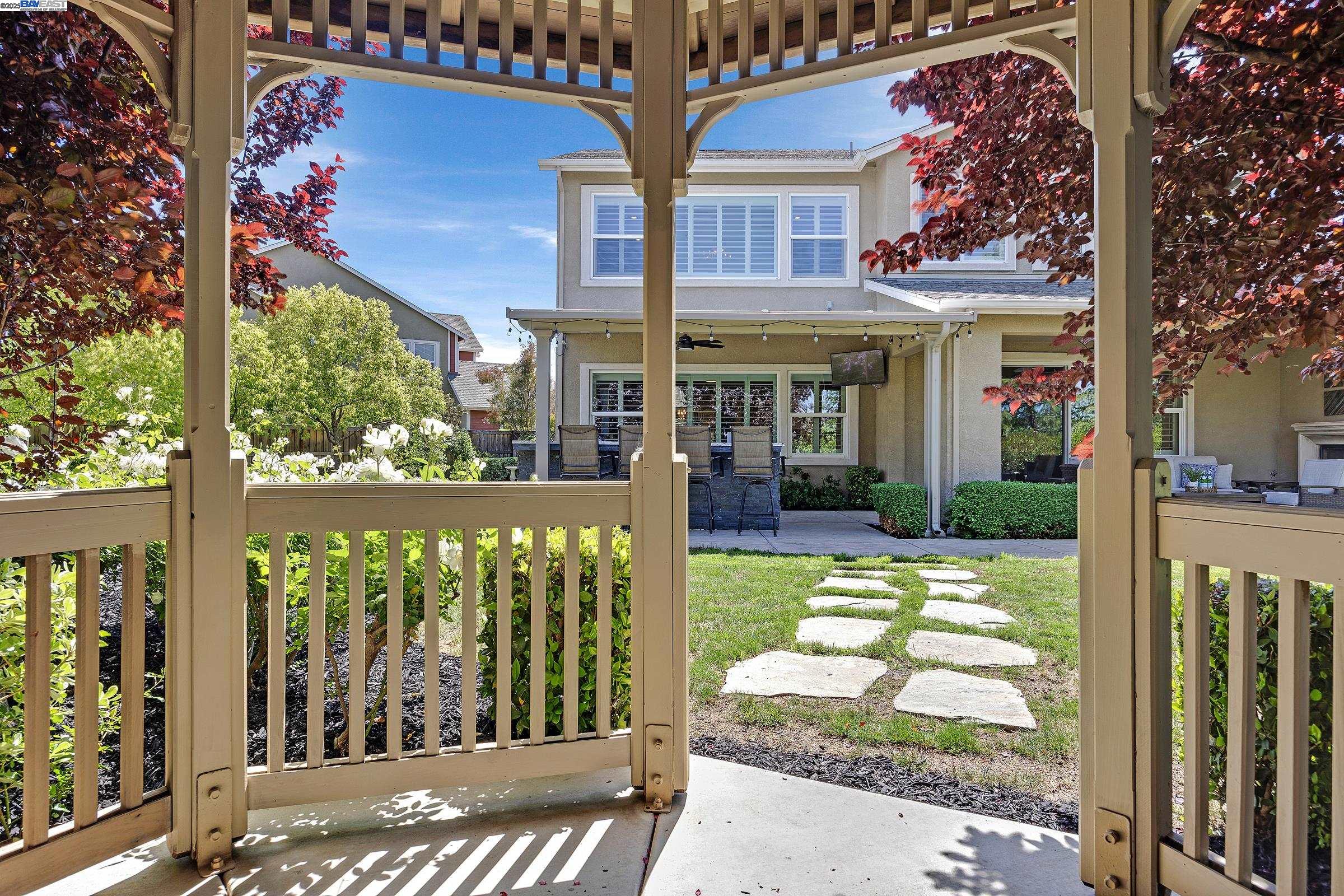 Detail Gallery Image 36 of 57 For 3838 Santa Fe Lane, Tracy,  CA 95377-8390 - 4 Beds | 4/1 Baths