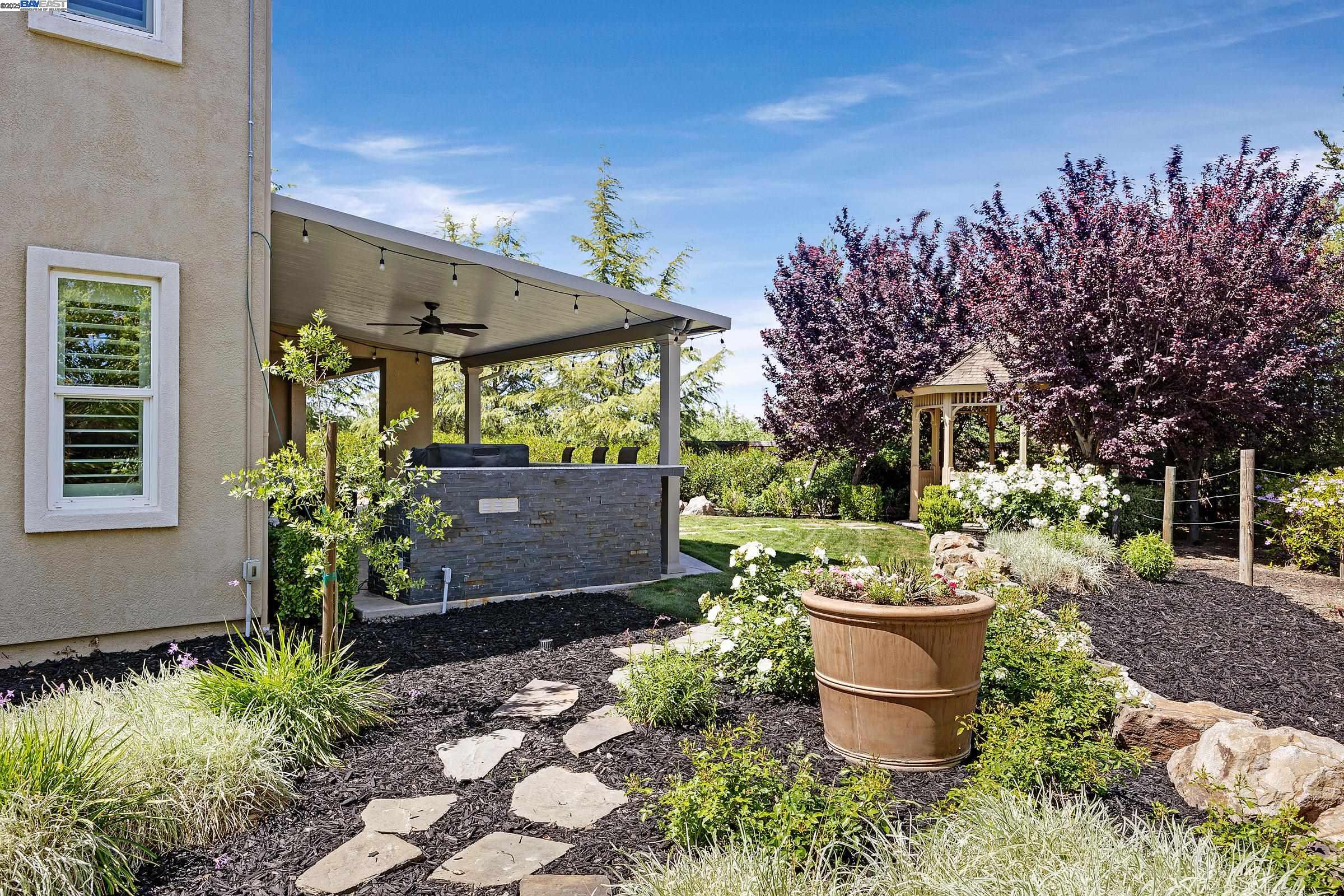 Detail Gallery Image 38 of 57 For 3838 Santa Fe Lane, Tracy,  CA 95377-8390 - 4 Beds | 4/1 Baths