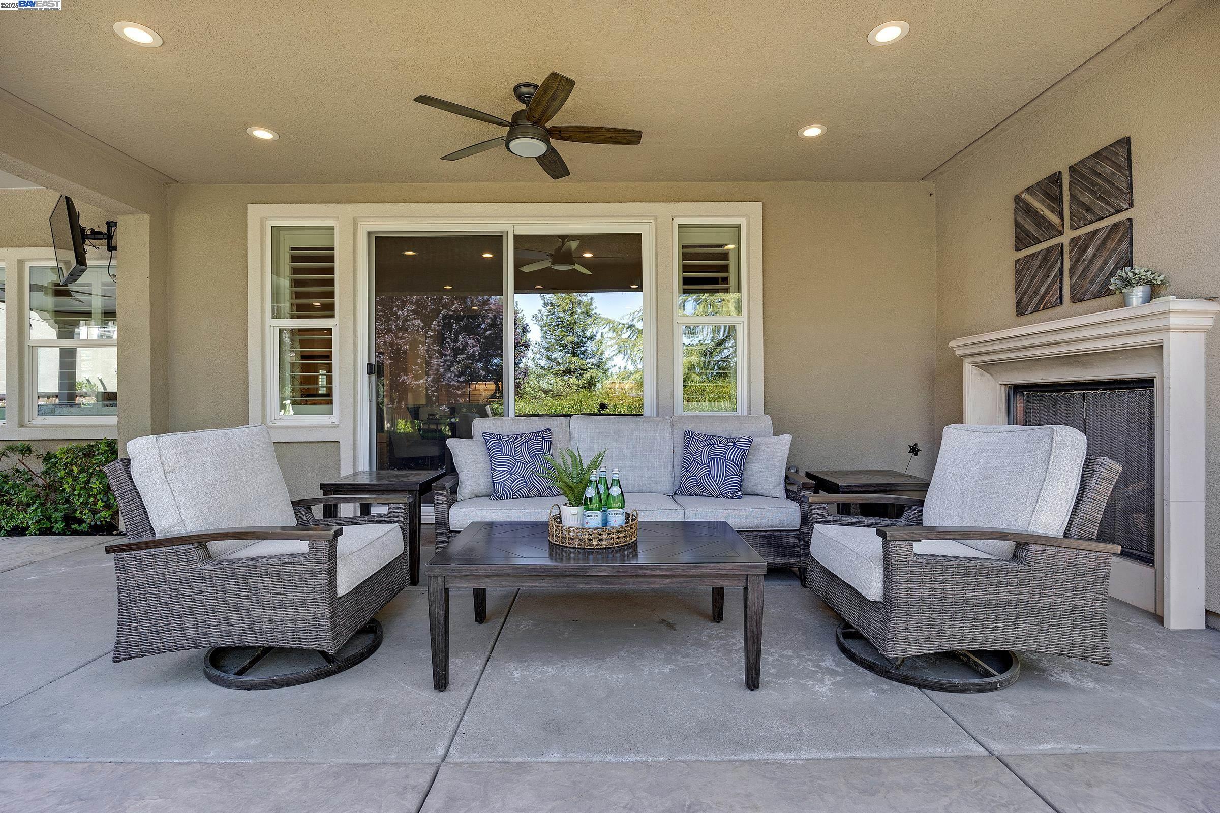 Detail Gallery Image 42 of 57 For 3838 Santa Fe Lane, Tracy,  CA 95377-8390 - 4 Beds | 4/1 Baths