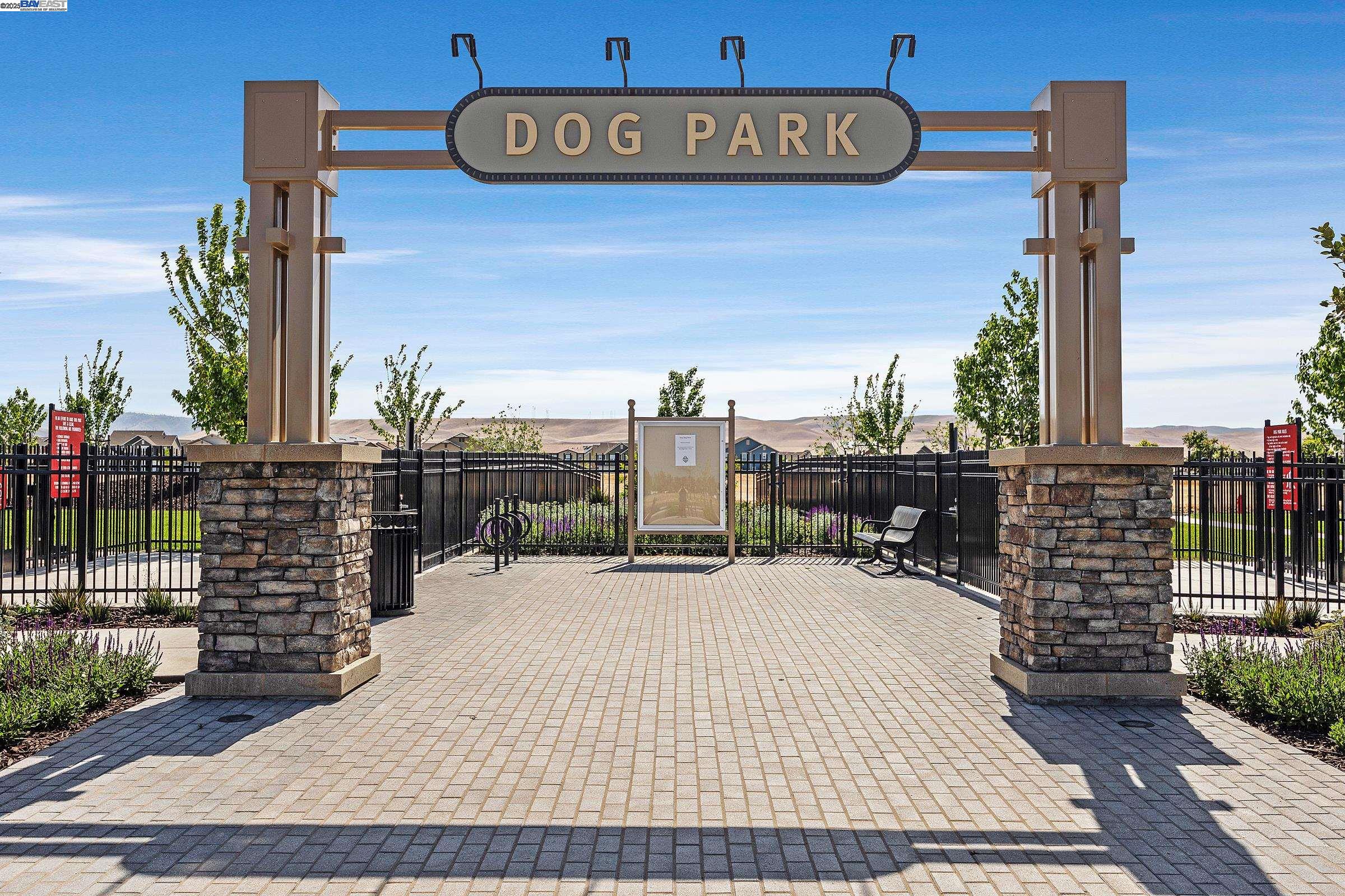 Detail Gallery Image 51 of 57 For 3838 Santa Fe Lane, Tracy,  CA 95377-8390 - 4 Beds | 4/1 Baths