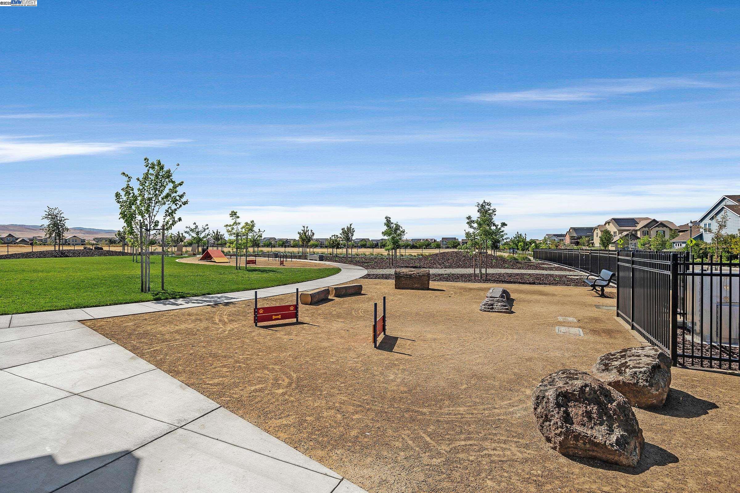 Detail Gallery Image 53 of 57 For 3838 Santa Fe Lane, Tracy,  CA 95377-8390 - 4 Beds | 4/1 Baths