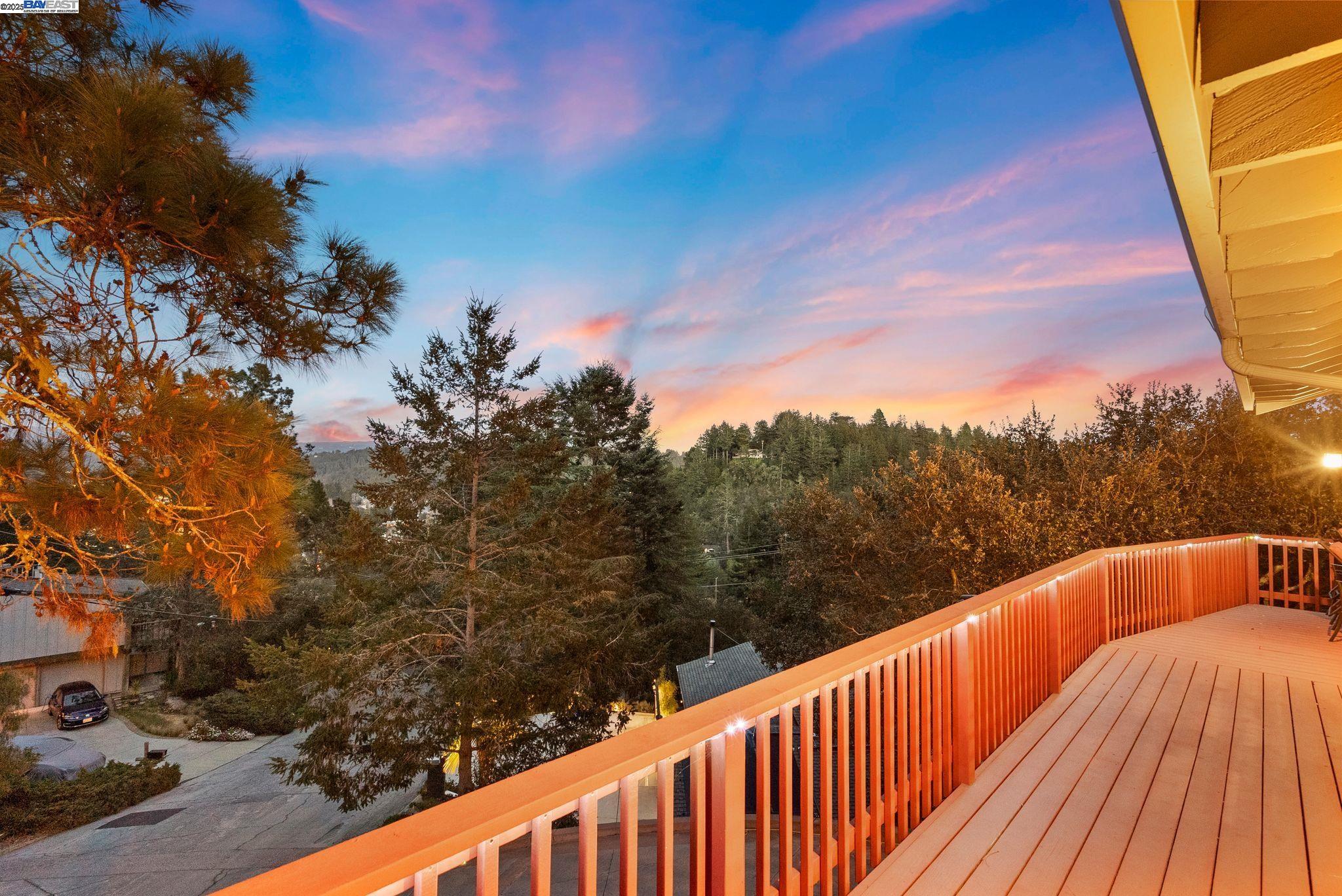 Detail Gallery Image 14 of 60 For 205 Blueberry Dr, Scotts Valley,  CA 95066 - 5 Beds | 4 Baths
